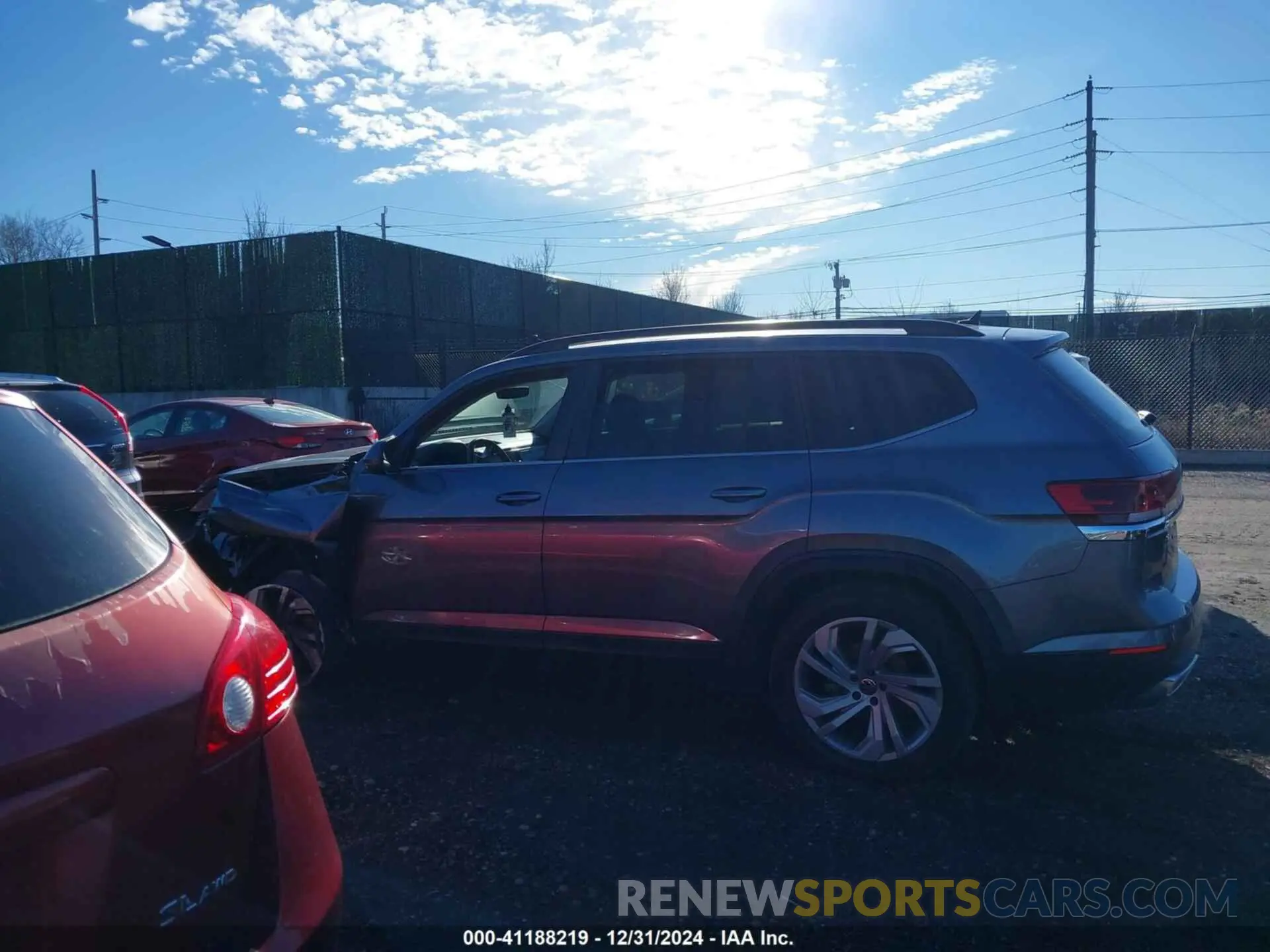 14 fotografías del automóvil dañado 1V2WR2CA6MC553626 VOLKSWAGEN ATLAS 2021