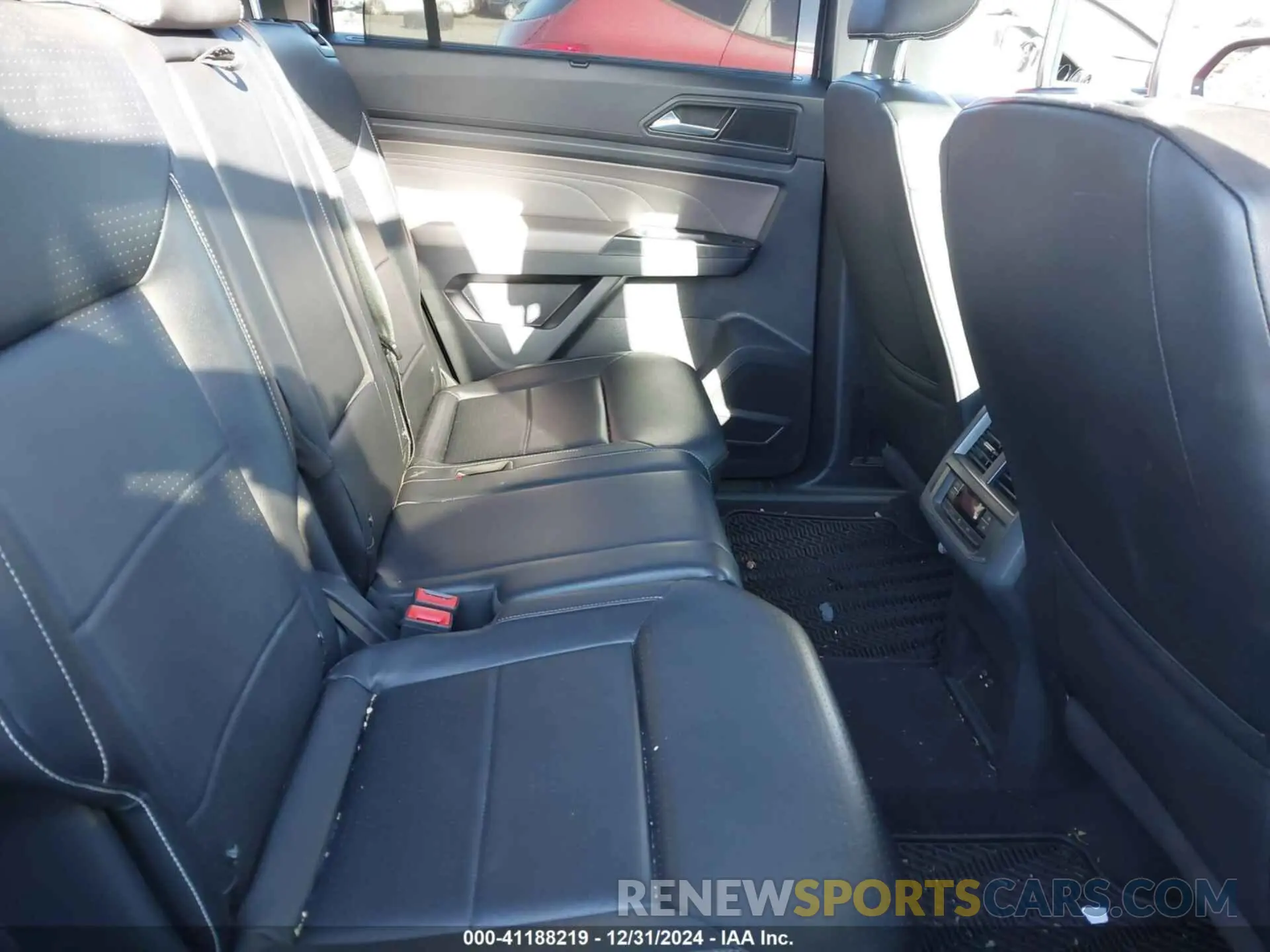 8 fotografías del automóvil dañado 1V2WR2CA6MC553626 VOLKSWAGEN ATLAS 2021
