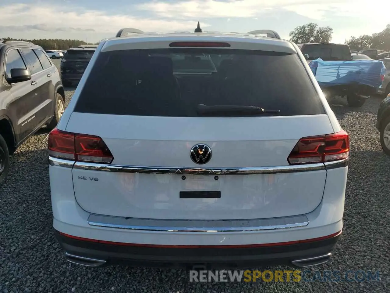 6 fotografías del automóvil dañado 1V2WR2CA6MC564772 VOLKSWAGEN ATLAS 2021