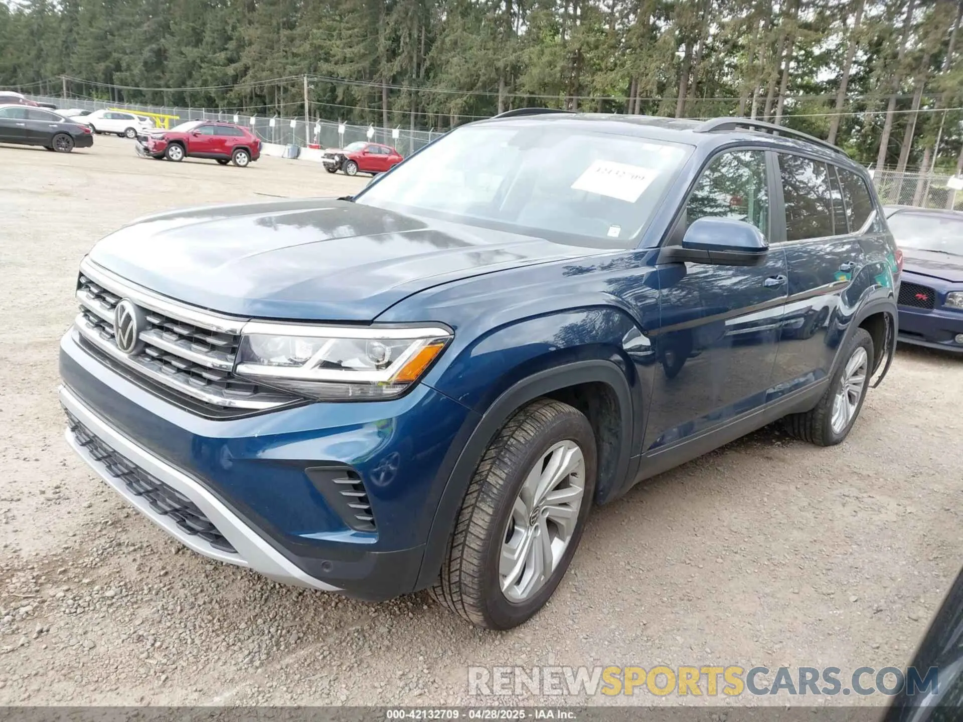 2 fotografías del automóvil dañado 1V2WR2CA7MC568779 VOLKSWAGEN ATLAS 2021