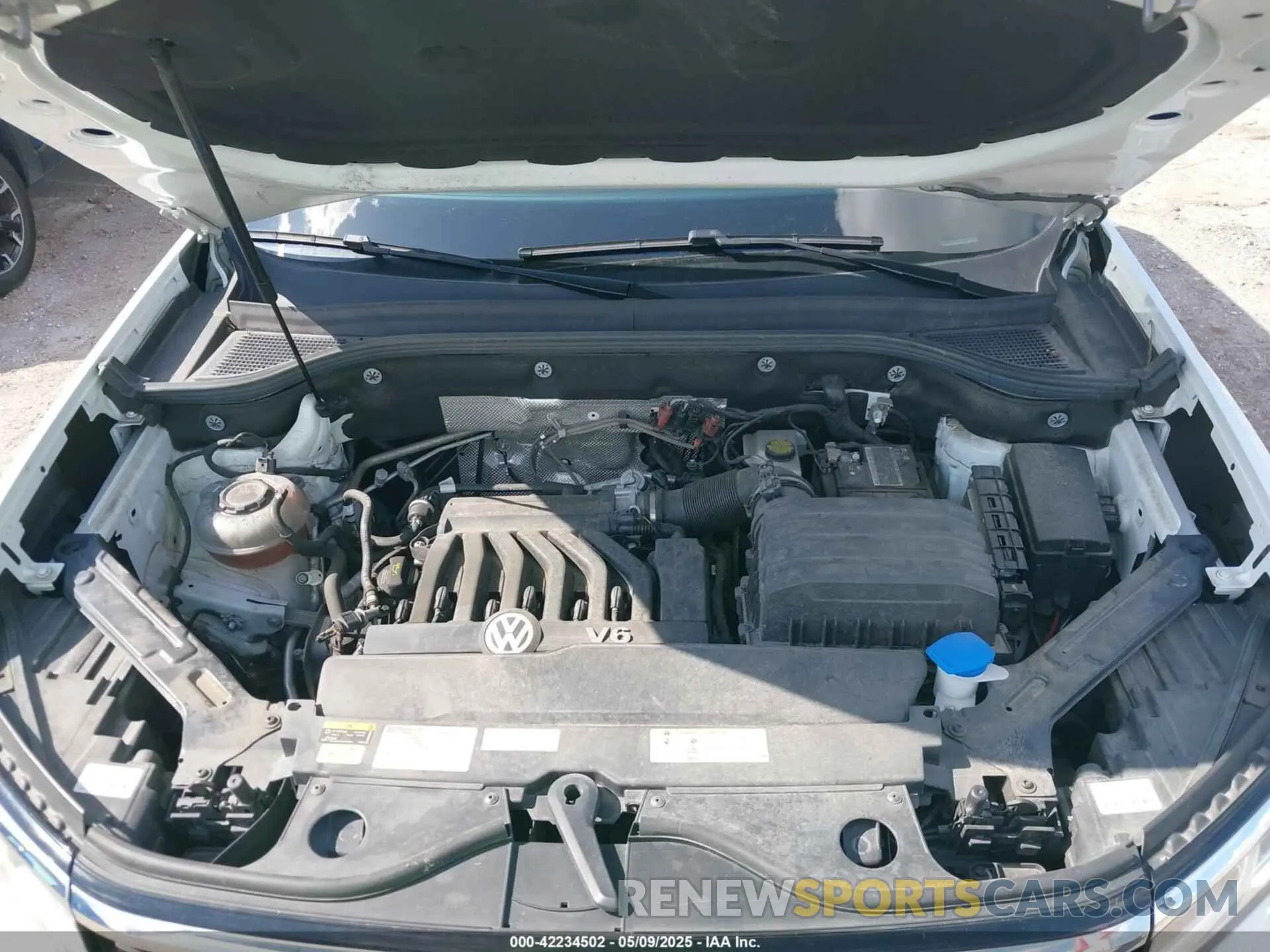 10 fotografías del automóvil dañado 1V2WR2CA9MC585700 VOLKSWAGEN ATLAS 2021