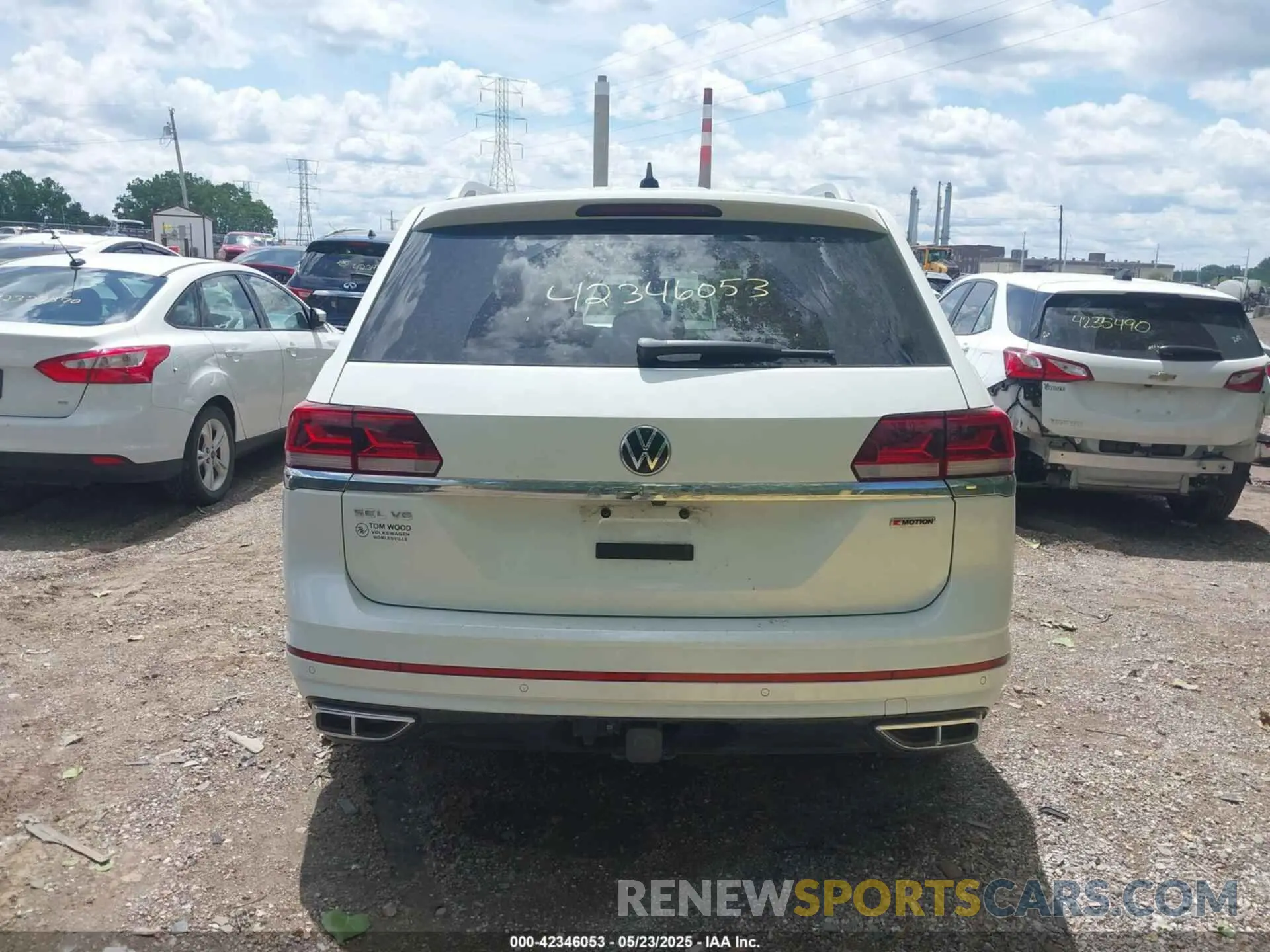 16 fotografías del automóvil dañado 1V2AR2CA2NC547804 VOLKSWAGEN ATLAS 2022