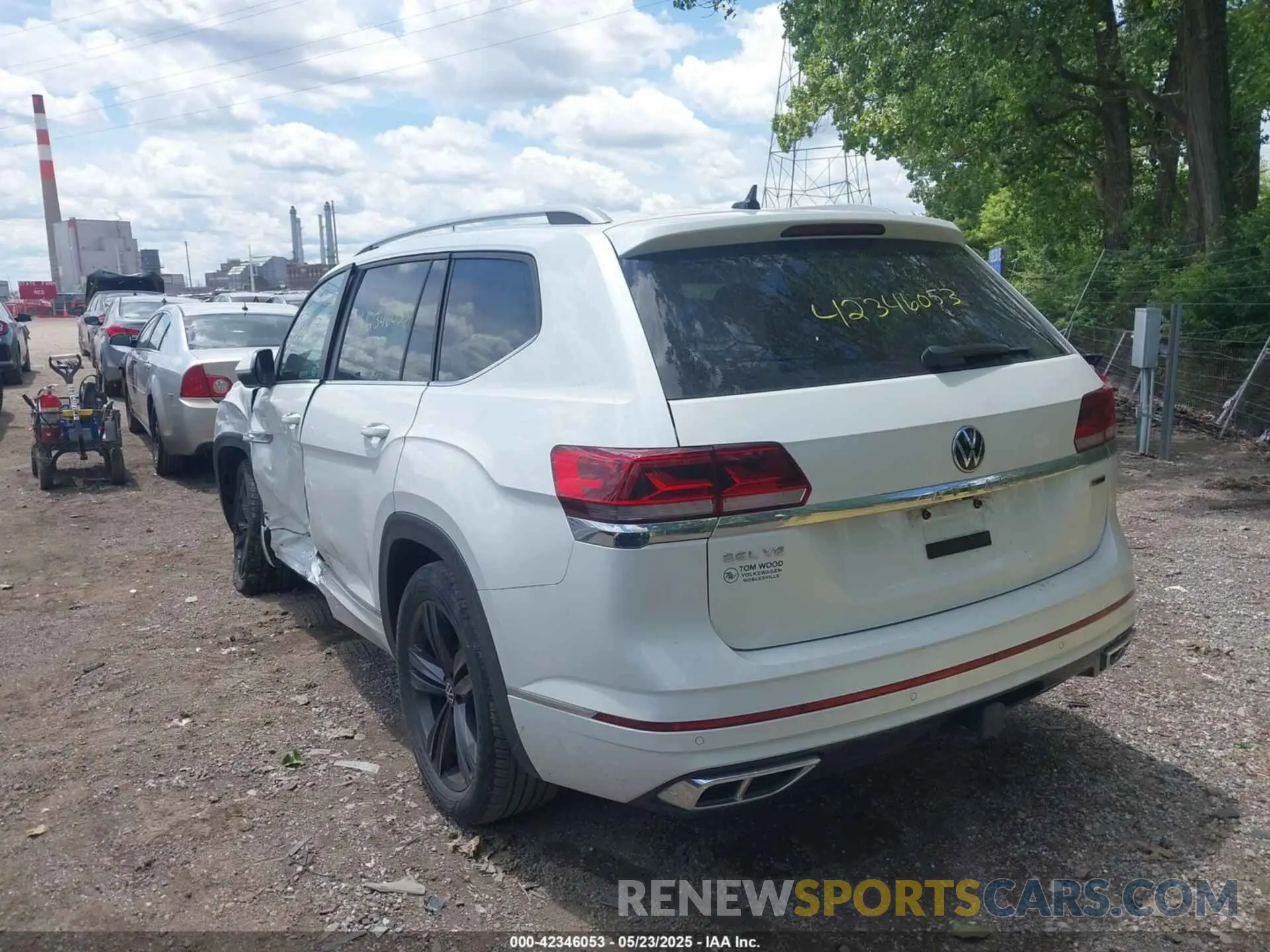 3 fotografías del automóvil dañado 1V2AR2CA2NC547804 VOLKSWAGEN ATLAS 2022
