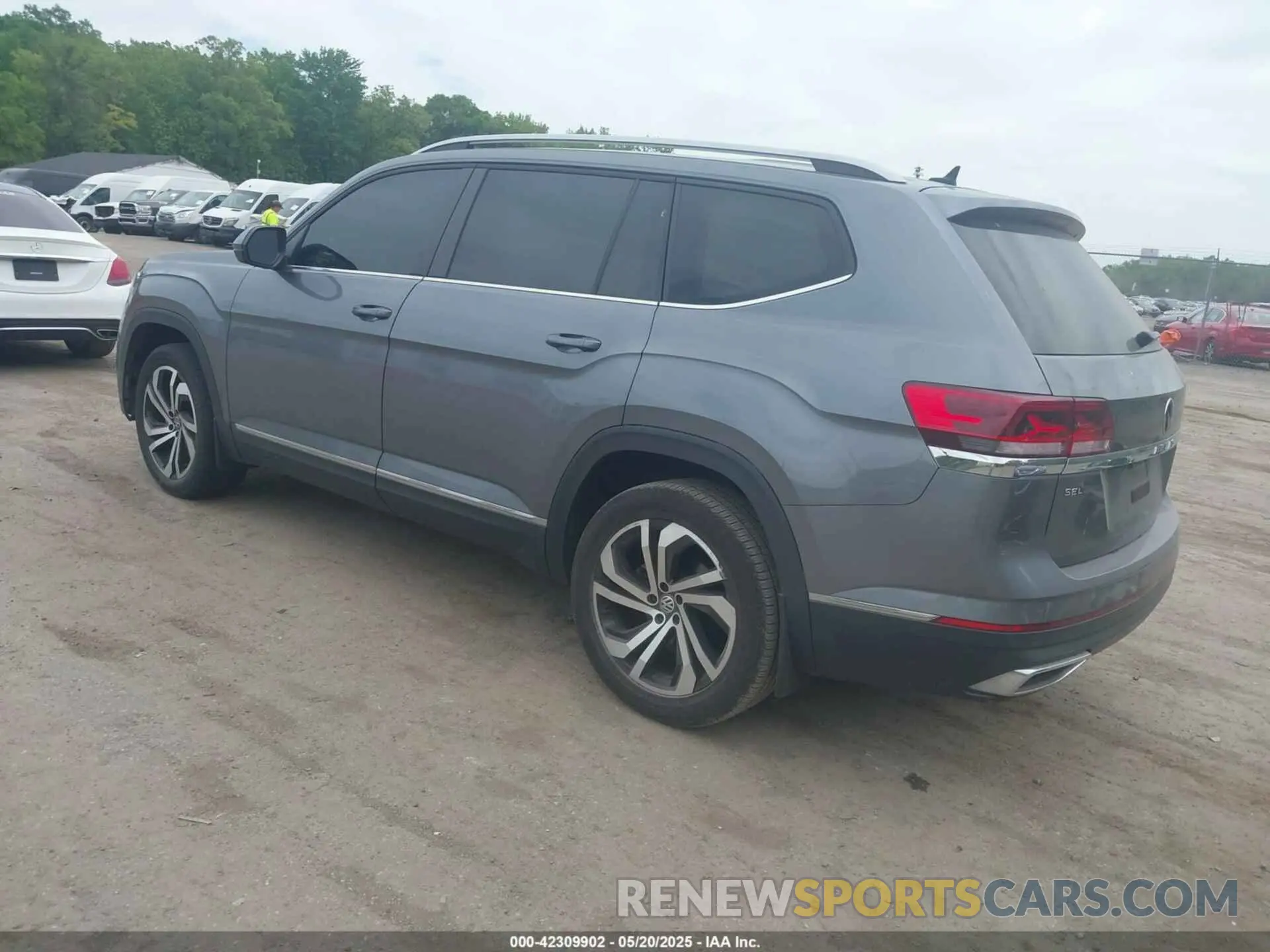 3 fotografías del automóvil dañado 1V2BP2CA2NC504428 VOLKSWAGEN ATLAS 2022