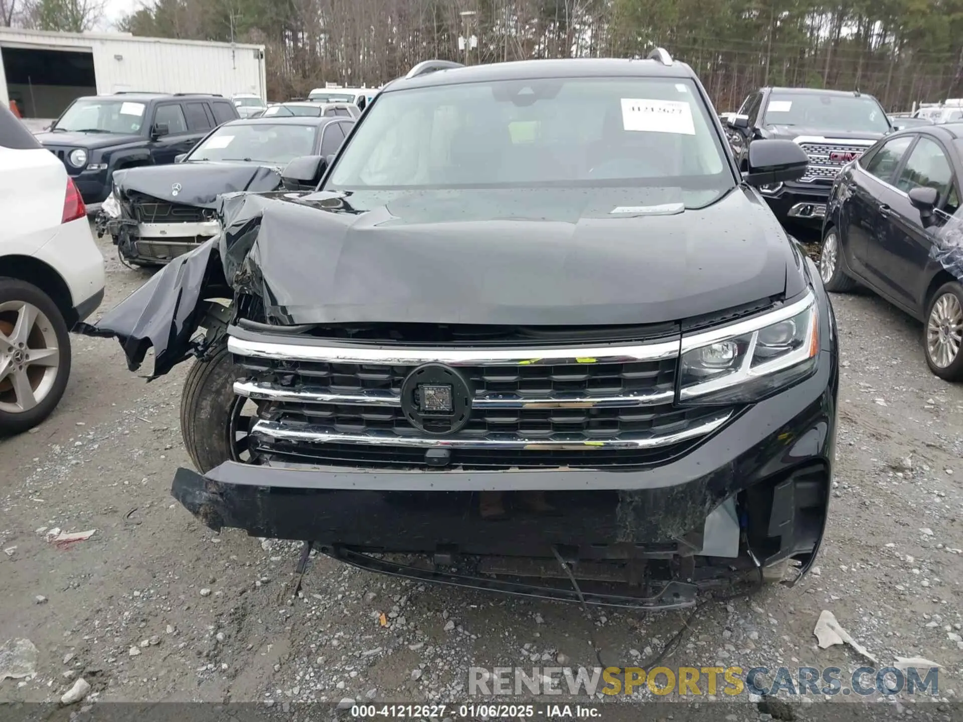 11 fotografías del automóvil dañado 1V2FR2CA0NC551128 VOLKSWAGEN ATLAS 2022