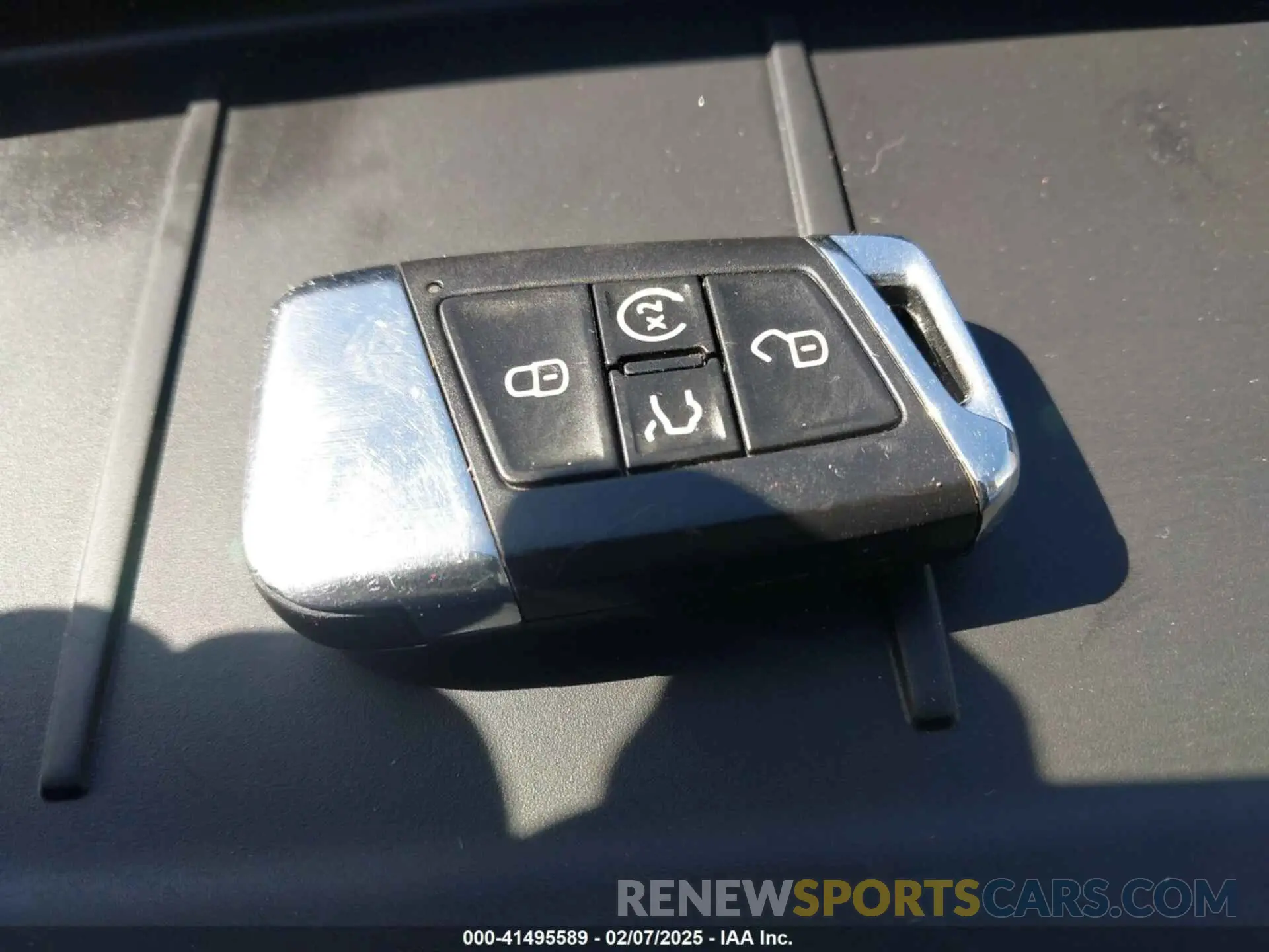 11 fotografías del automóvil dañado 1V2FR2CA8NC511900 VOLKSWAGEN ATLAS 2022