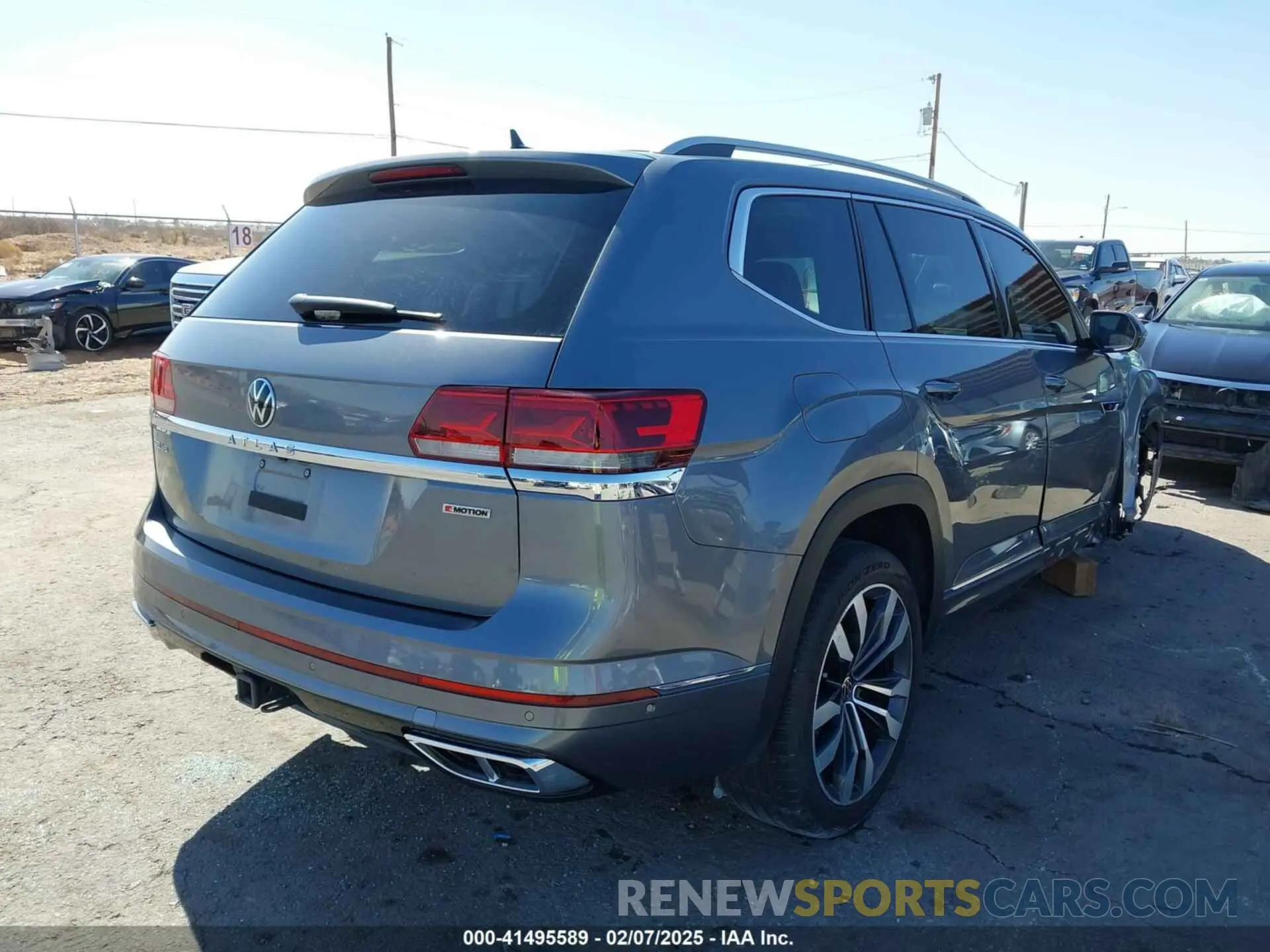 4 fotografías del automóvil dañado 1V2FR2CA8NC511900 VOLKSWAGEN ATLAS 2022