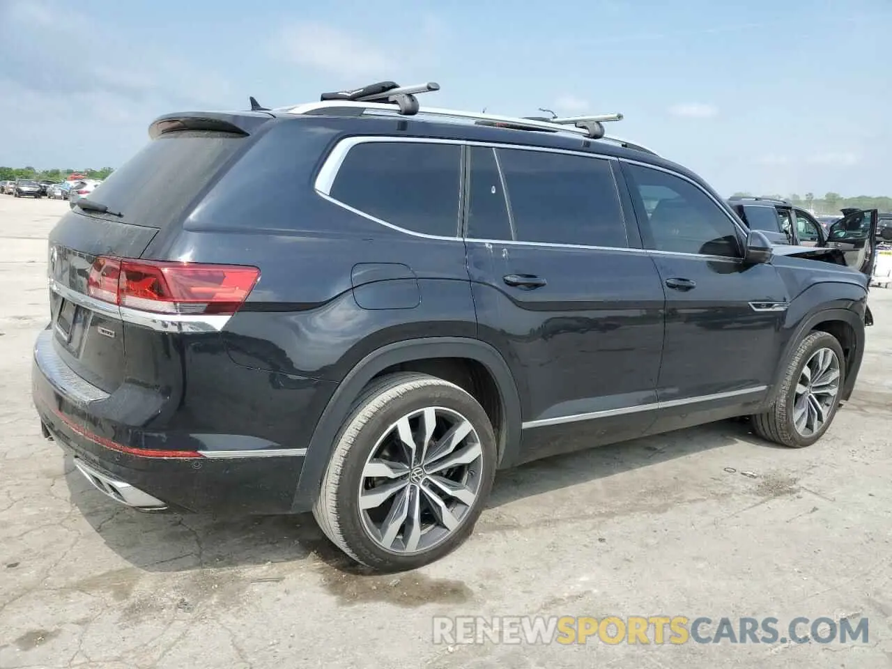 3 fotografías del automóvil dañado 1V2FR2CAXNC532621 VOLKSWAGEN ATLAS 2022