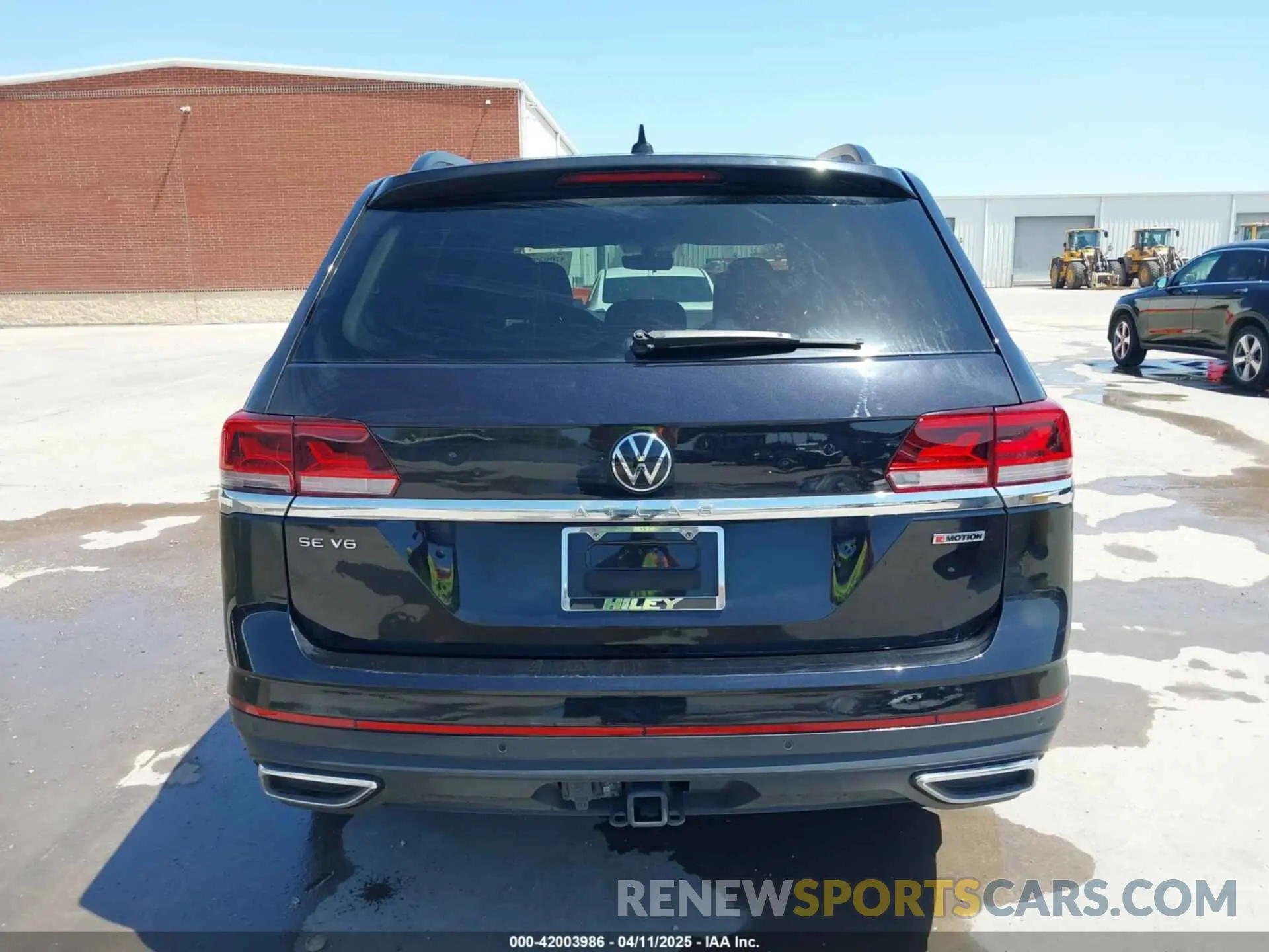 16 fotografías del automóvil dañado 1V2HR2CA1NC549980 VOLKSWAGEN ATLAS 2022