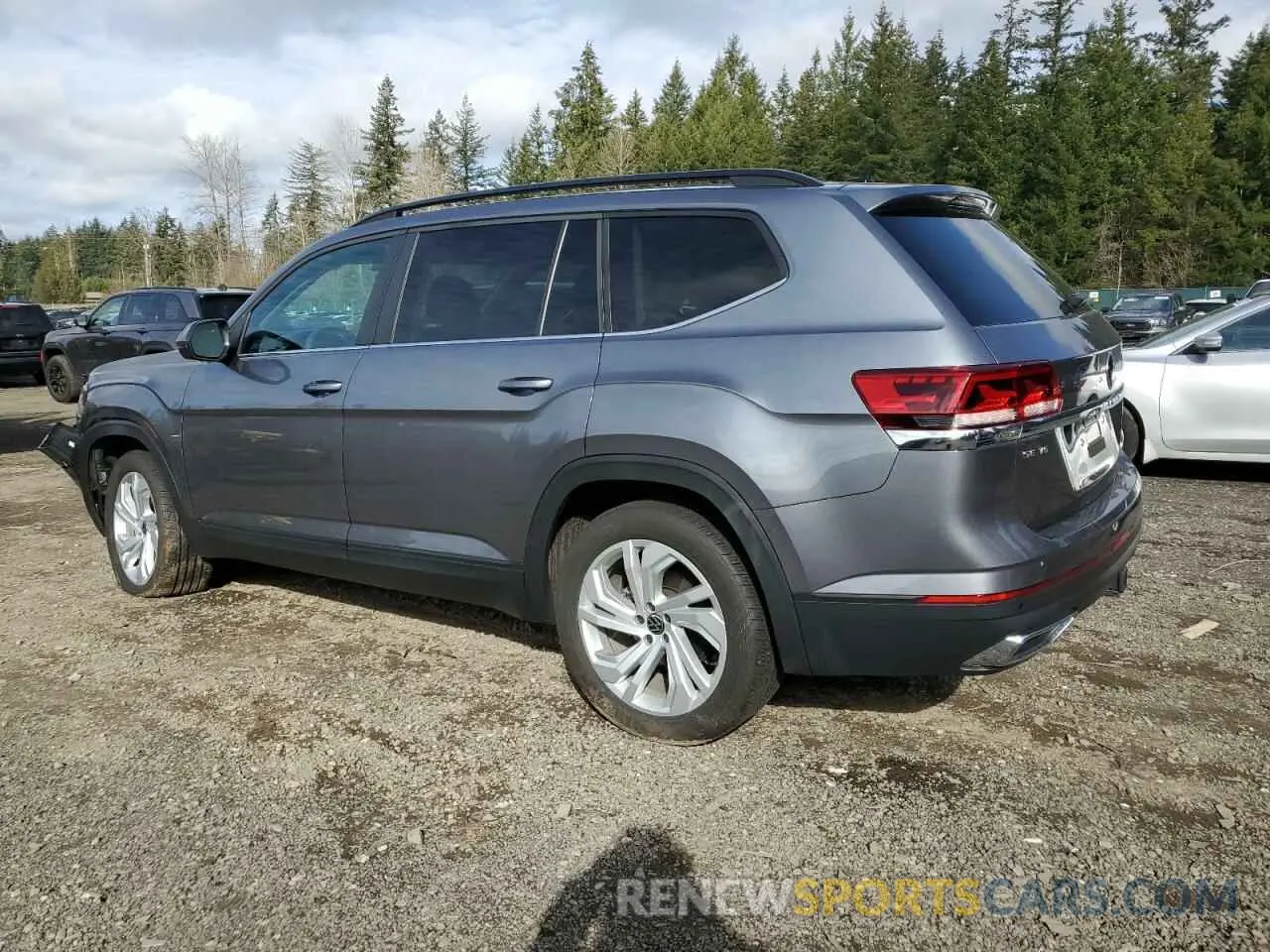 2 fotografías del automóvil dañado 1V2HR2CA9NC519819 VOLKSWAGEN ATLAS 2022