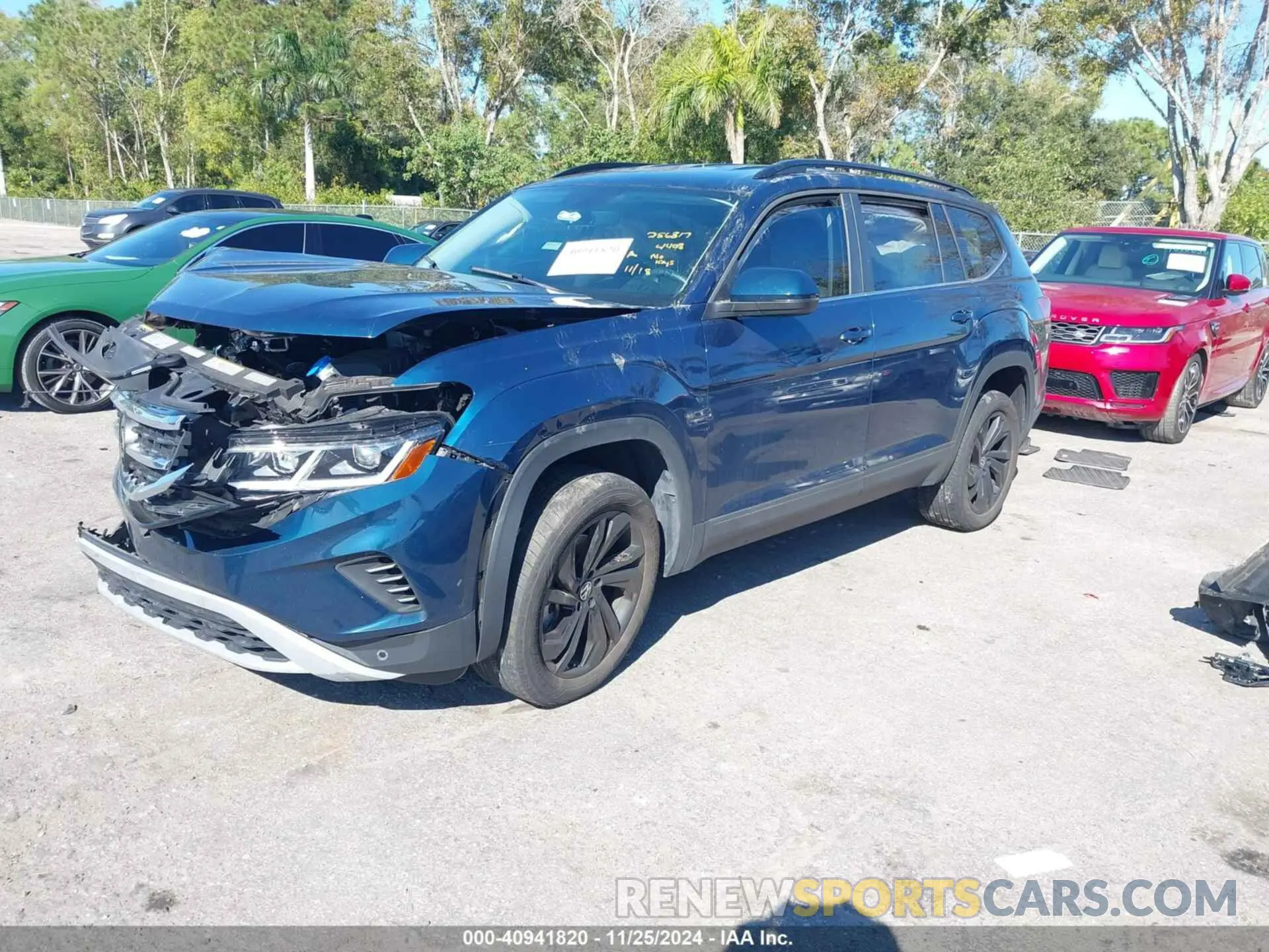 2 fotografías del automóvil dañado 1V2HR2CA9NC554408 VOLKSWAGEN ATLAS 2022