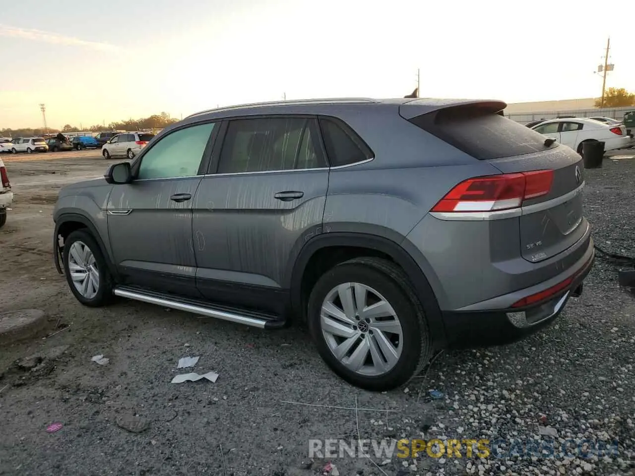 2 fotografías del automóvil dañado 1V2JE2CA8NC209285 VOLKSWAGEN ATLAS 2022