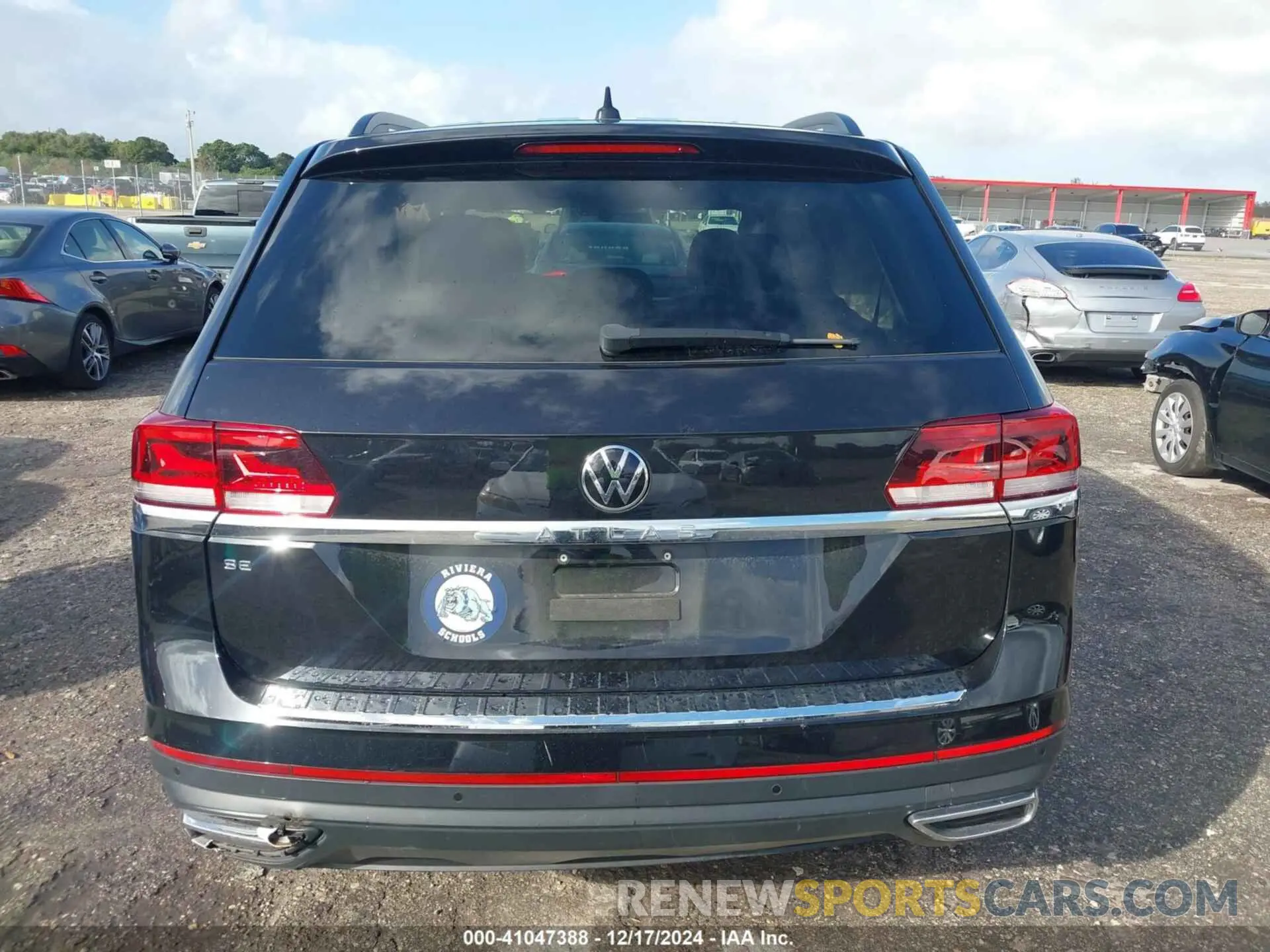17 fotografías del automóvil dañado 1V2JP2CA0NC545183 VOLKSWAGEN ATLAS 2022