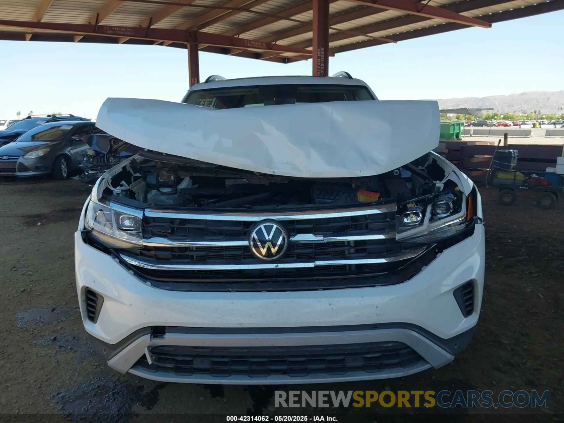 11 fotografías del automóvil dañado 1V2JR2CA0NC550958 VOLKSWAGEN ATLAS 2022