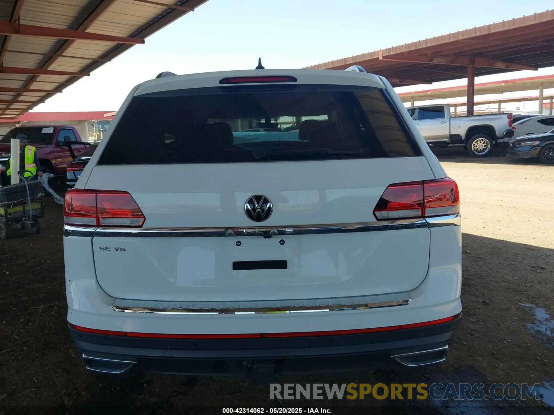 15 fotografías del automóvil dañado 1V2JR2CA0NC550958 VOLKSWAGEN ATLAS 2022
