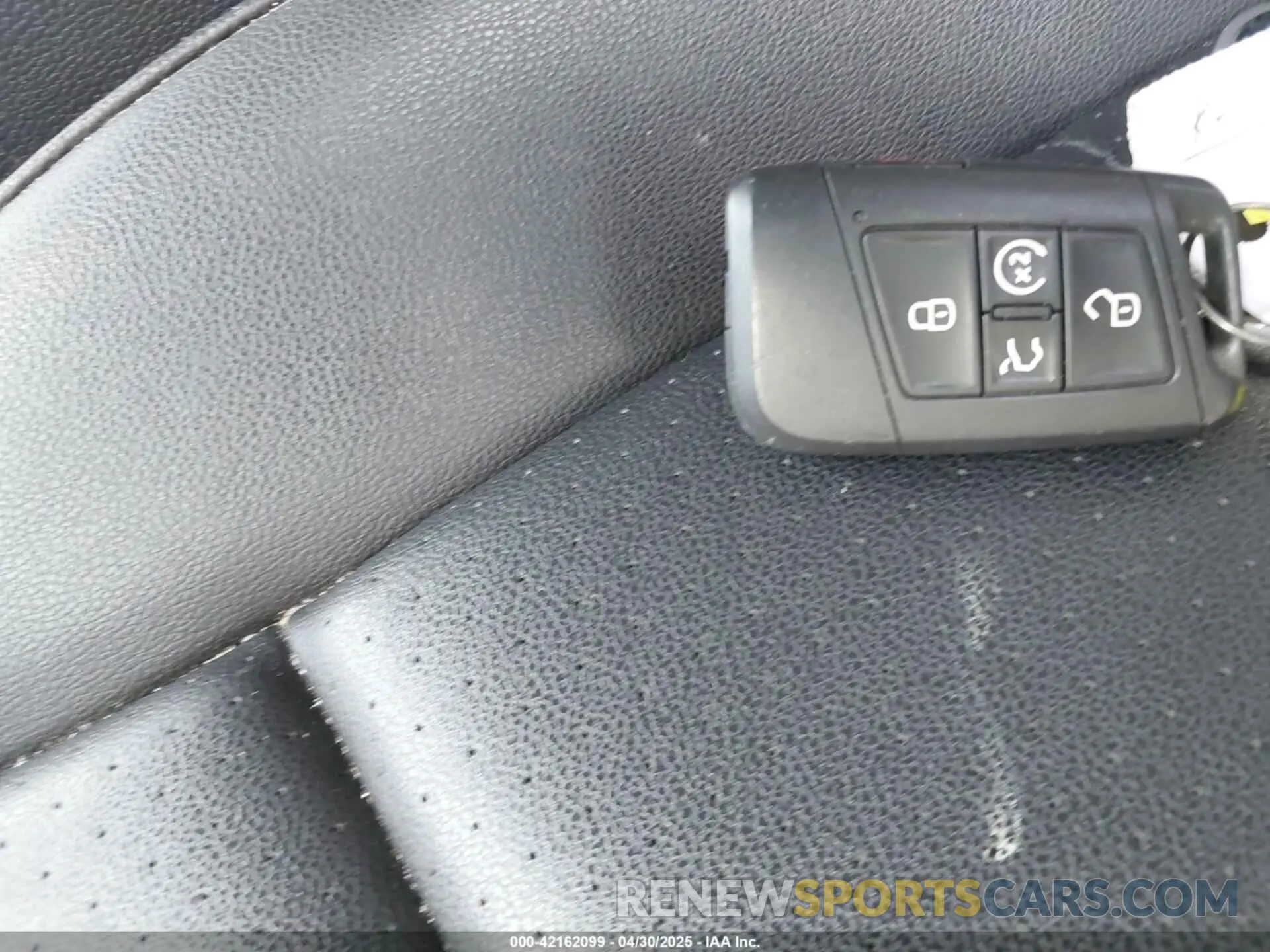 10 fotografías del automóvil dañado 1V2JR2CA5NC512772 VOLKSWAGEN ATLAS 2022