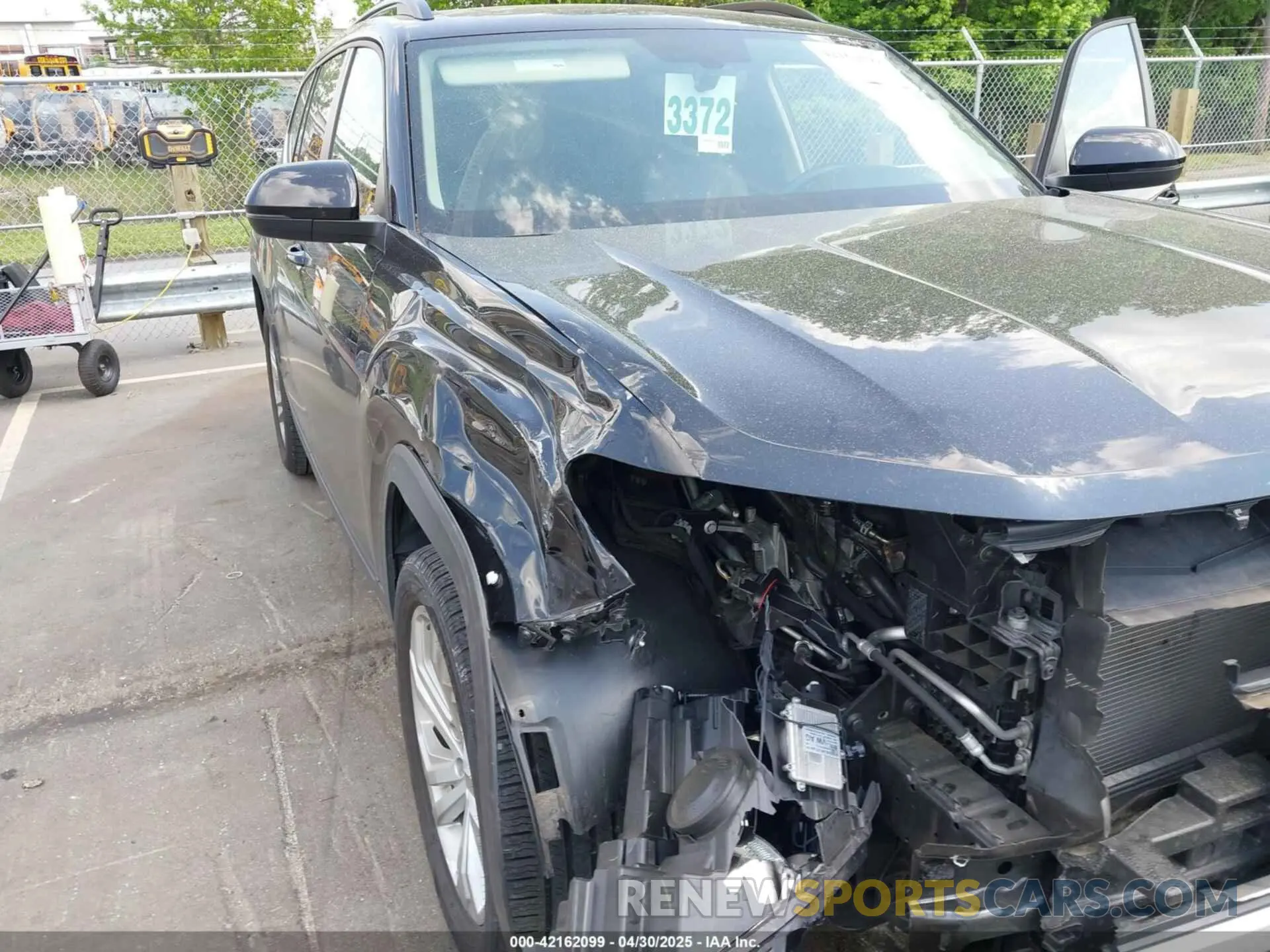 16 fotografías del automóvil dañado 1V2JR2CA5NC512772 VOLKSWAGEN ATLAS 2022