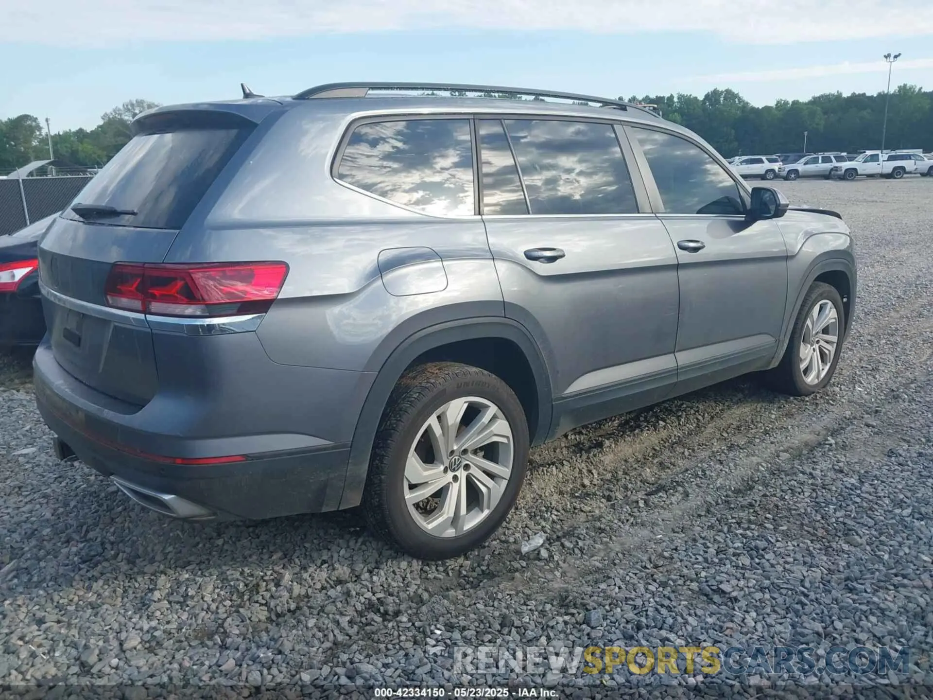 4 fotografías del automóvil dañado 1V2JR2CA6NC518824 VOLKSWAGEN ATLAS 2022