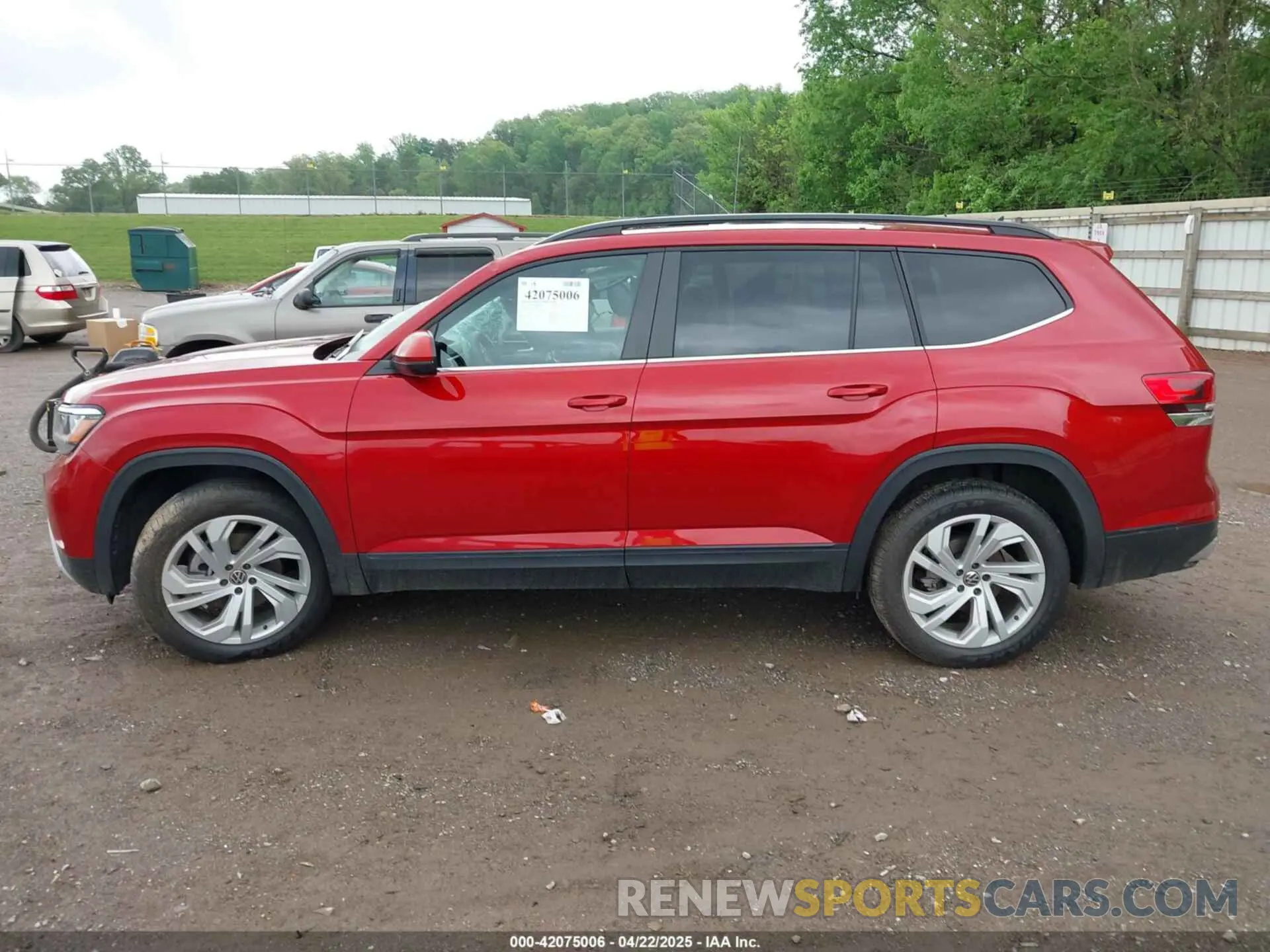 14 fotografías del automóvil dañado 1V2KP2CA0NC522555 VOLKSWAGEN ATLAS 2022