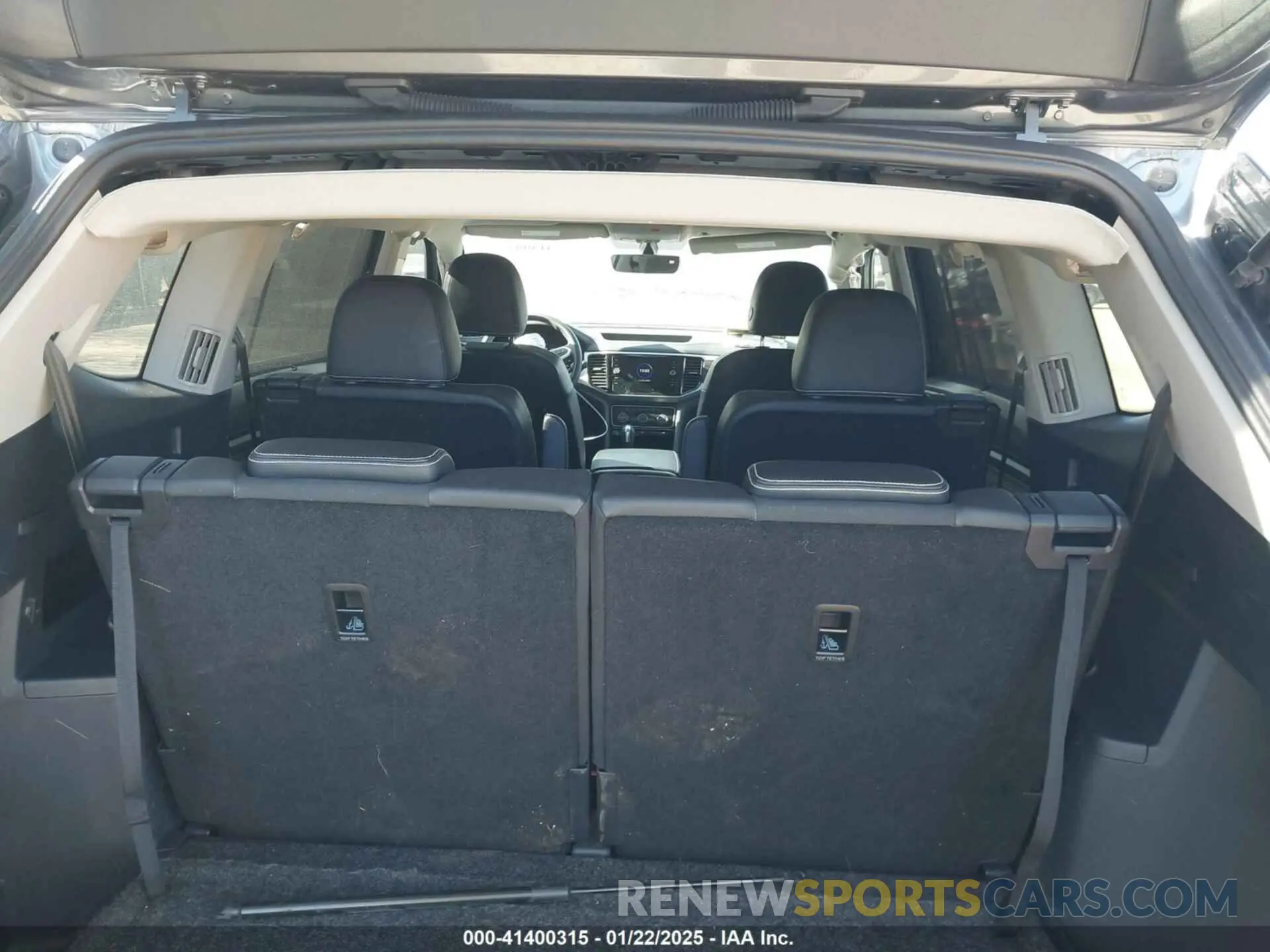 8 fotografías del automóvil dañado 1V2KR2CA1NC561102 VOLKSWAGEN ATLAS 2022