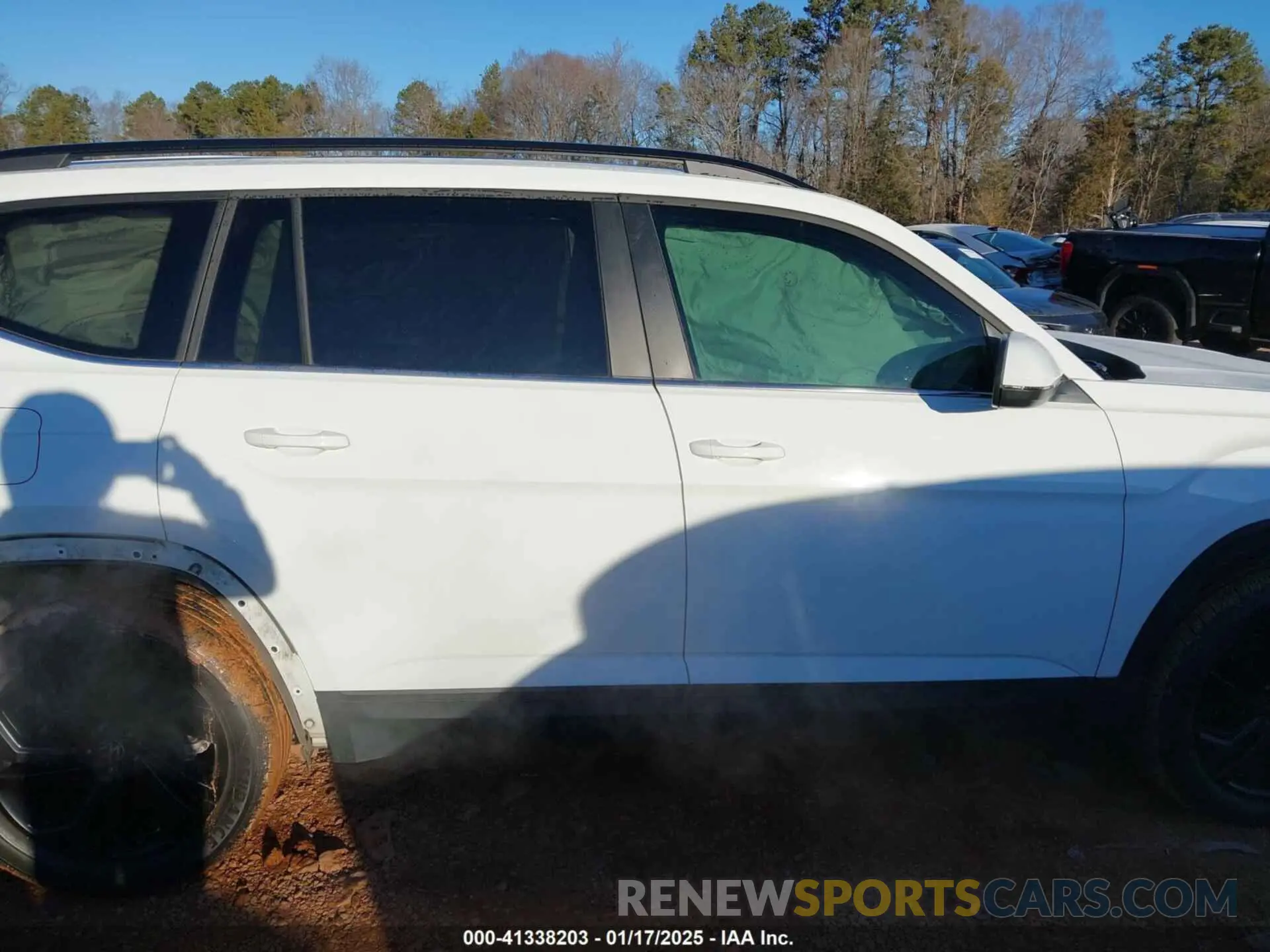 13 fotografías del automóvil dañado 1V2KR2CA2NC546401 VOLKSWAGEN ATLAS 2022