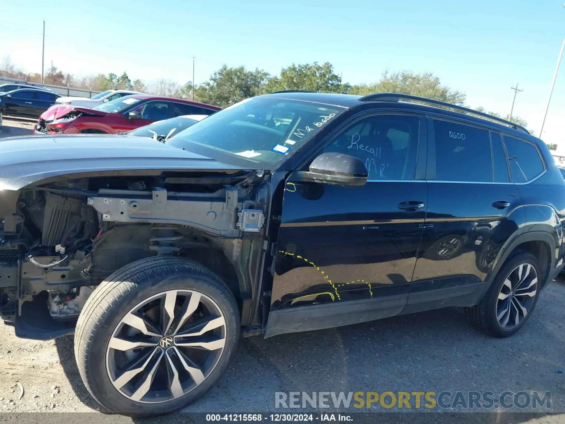 15 fotografías del automóvil dañado 1V2KR2CA4NC557772 VOLKSWAGEN ATLAS 2022