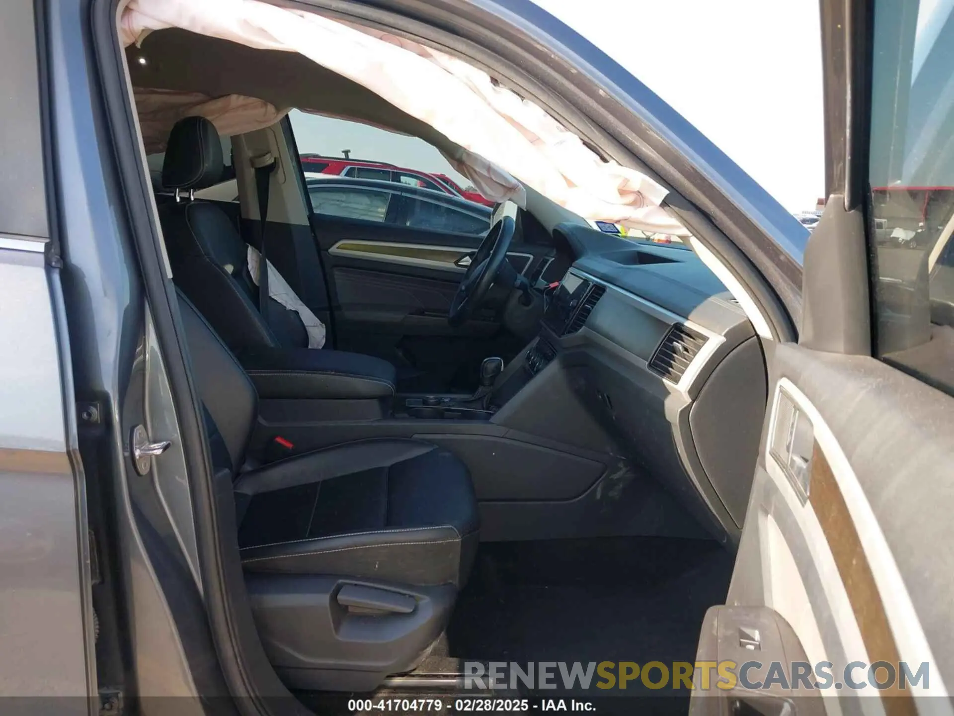 5 fotografías del automóvil dañado 1V2KR2CA5NC507639 VOLKSWAGEN ATLAS 2022