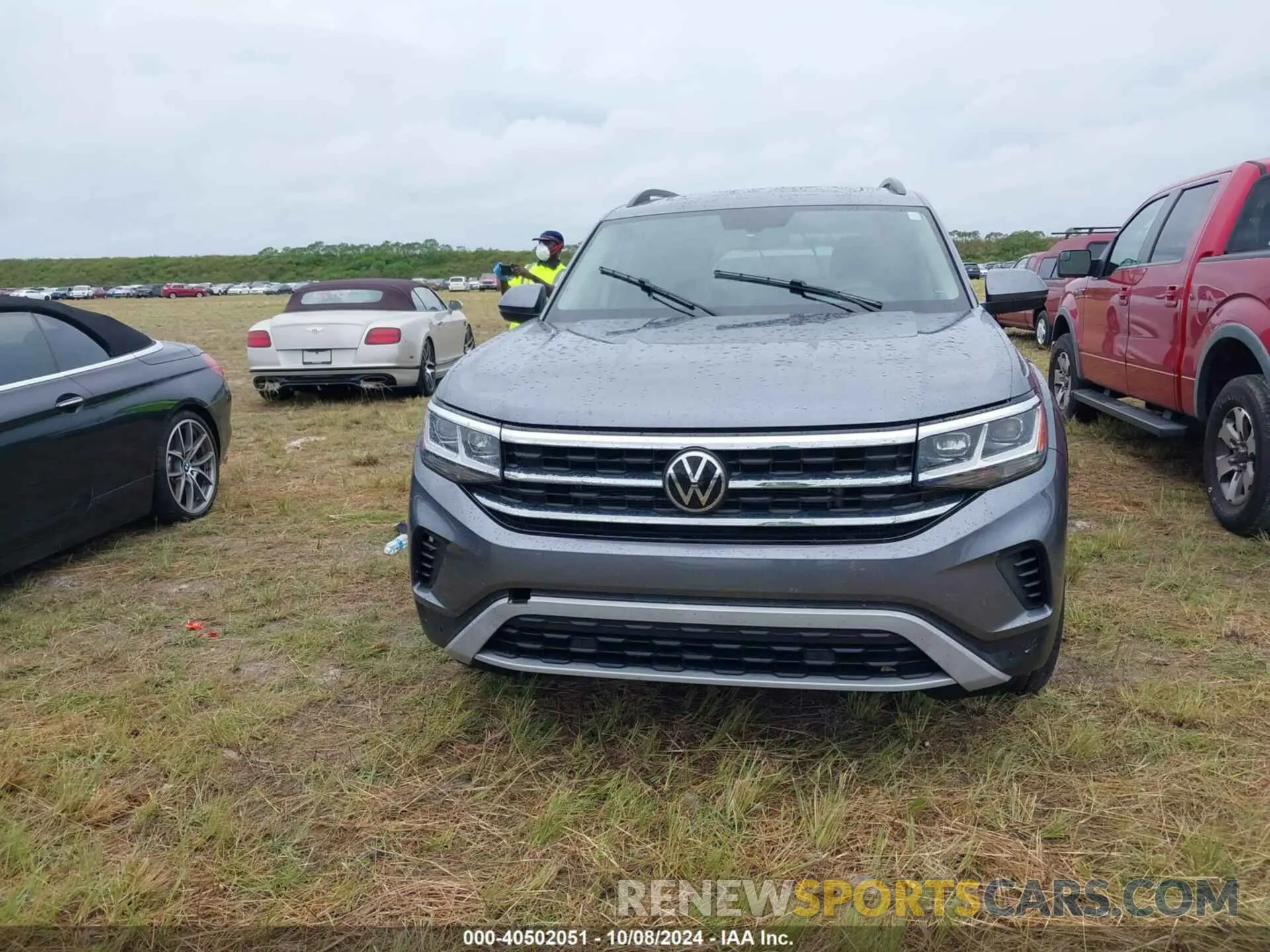 12 fotografías del automóvil dañado 1V2KR2CA5NC512646 VOLKSWAGEN ATLAS 2022