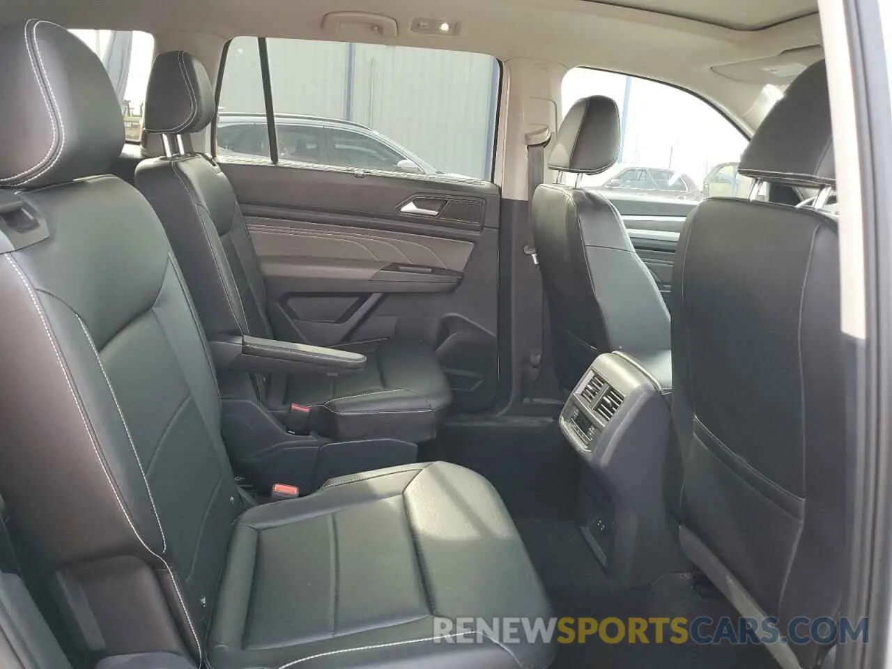 11 fotografías del automóvil dañado 1V2KR2CA8NC534267 VOLKSWAGEN ATLAS 2022