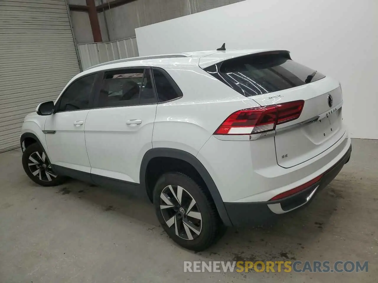 2 fotografías del automóvil dañado 1V2LC2CAXNC227494 VOLKSWAGEN ATLAS 2022