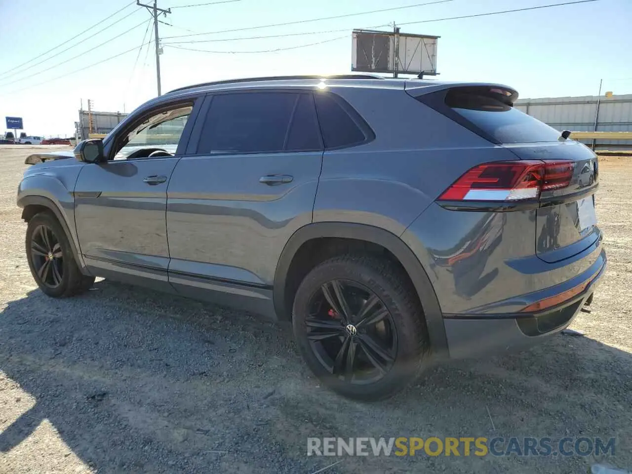 2 fotografías del automóvil dañado 1V2SE2CA0NC205901 VOLKSWAGEN ATLAS 2022
