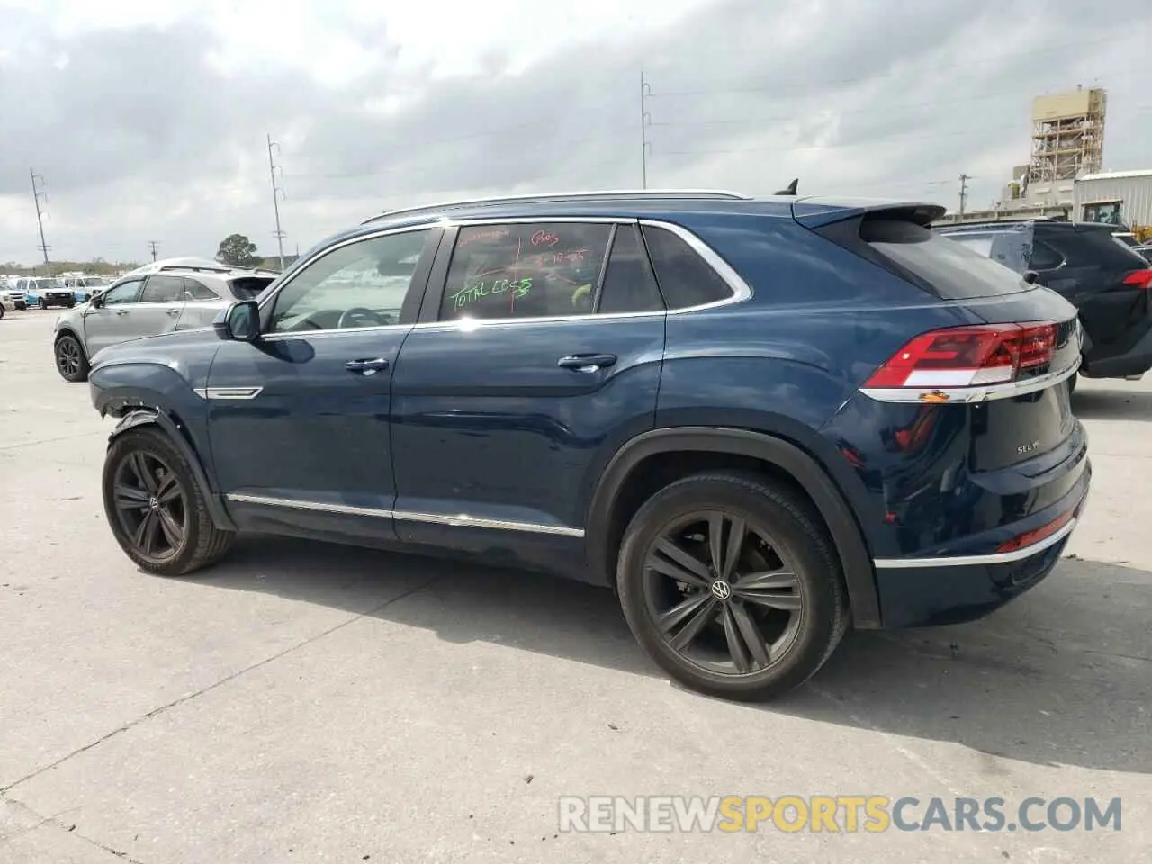 2 fotografías del automóvil dañado 1V2SE2CAXNC217098 VOLKSWAGEN ATLAS 2022