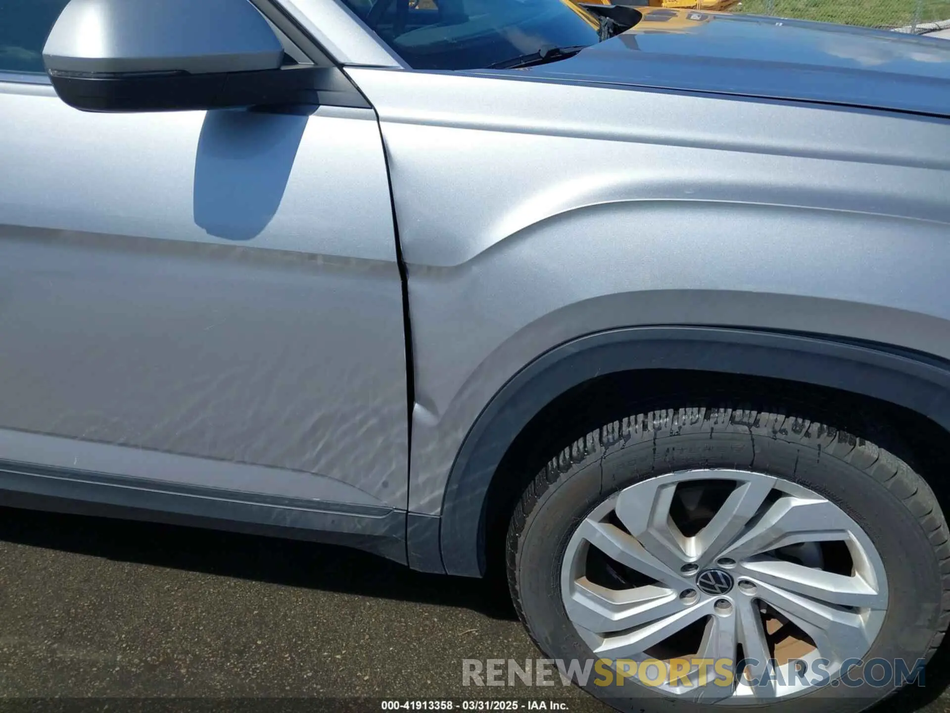 18 fotografías del automóvil dañado 1V2WR2CA2NC542530 VOLKSWAGEN ATLAS 2022