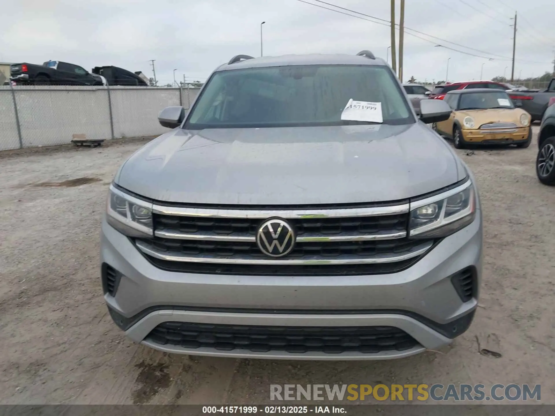 11 fotografías del automóvil dañado 1V2WR2CA3NC542472 VOLKSWAGEN ATLAS 2022
