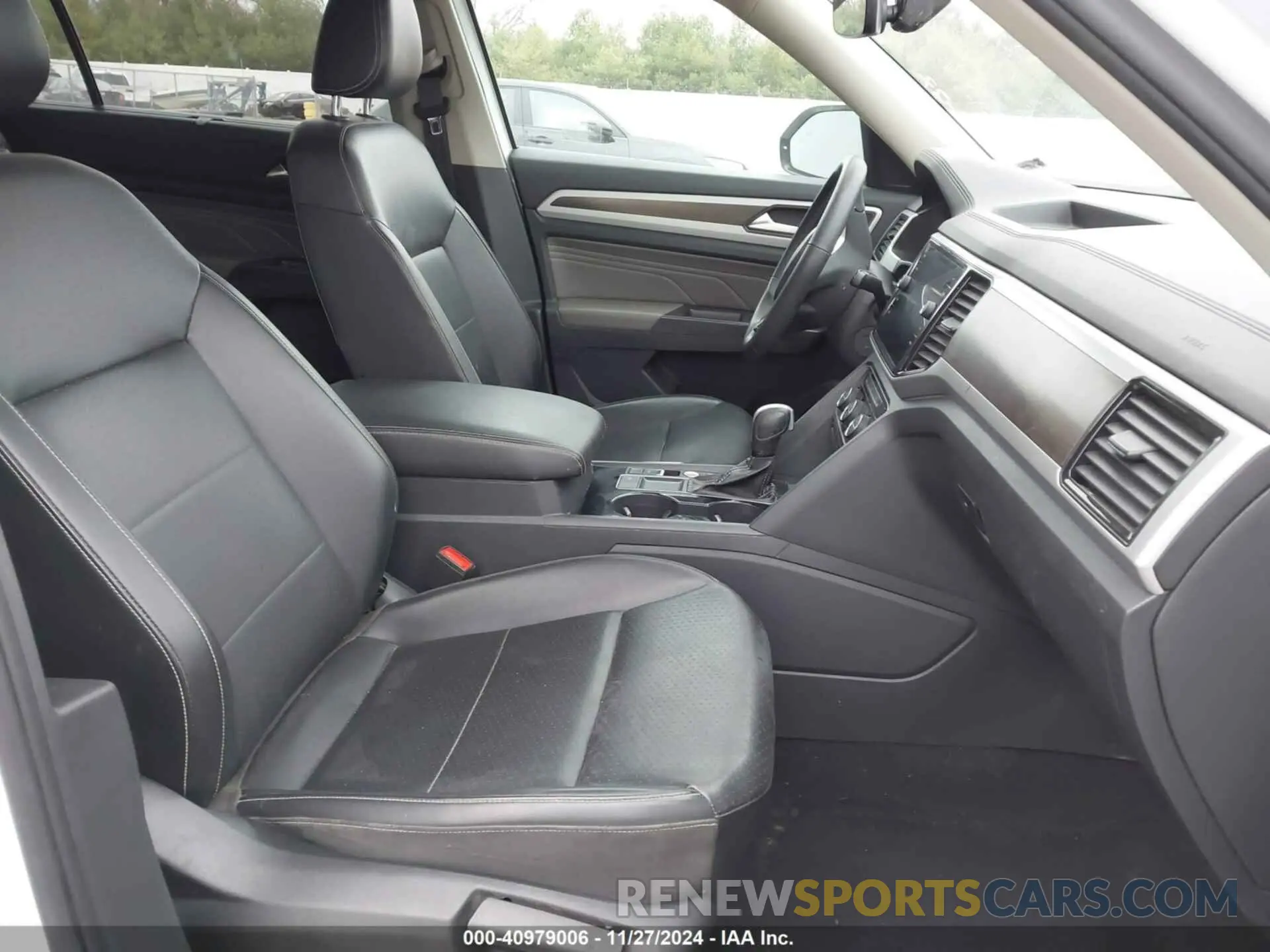 5 fotografías del automóvil dañado 1V2WR2CA9NC527619 VOLKSWAGEN ATLAS 2022