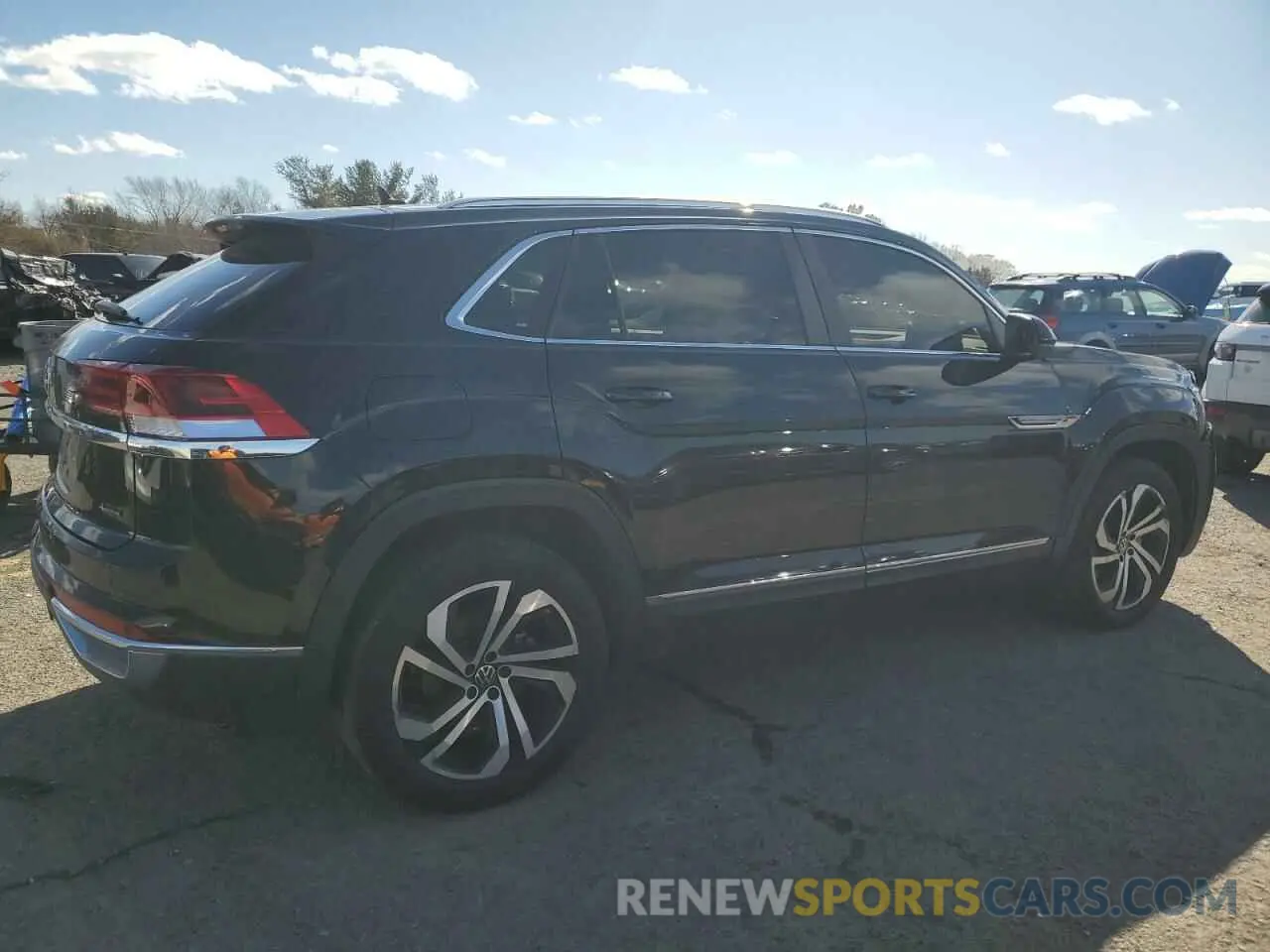 3 fotografías del automóvil dañado 1V2BE2CA8PC219239 VOLKSWAGEN ATLAS 2023
