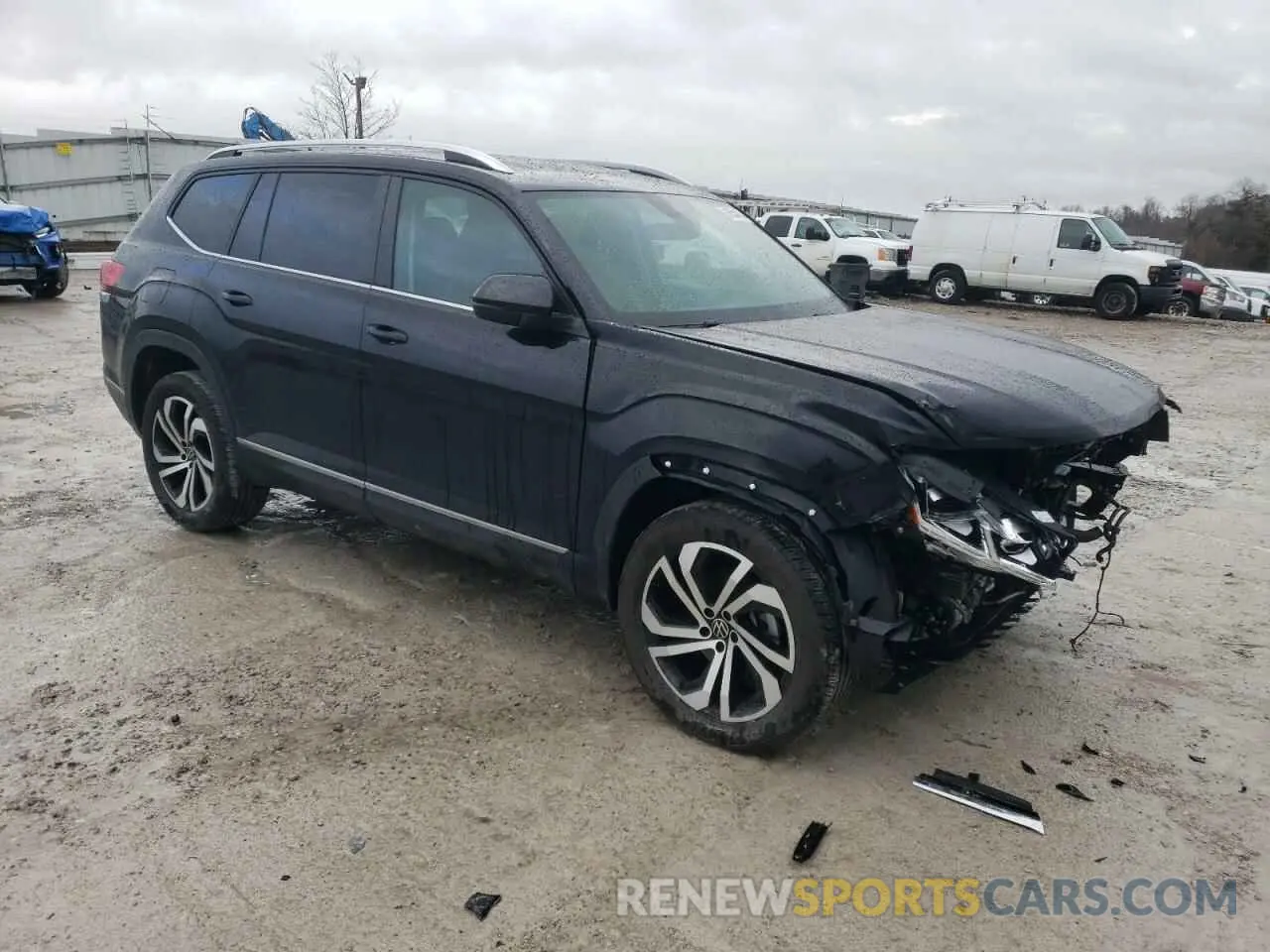 4 fotografías del automóvil dañado 1V2BR2CA2PC553643 VOLKSWAGEN ATLAS 2023