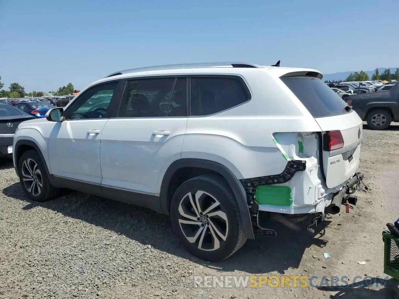 2 fotografías del automóvil dañado 1V2BR2CA6PC555170 VOLKSWAGEN ATLAS 2023