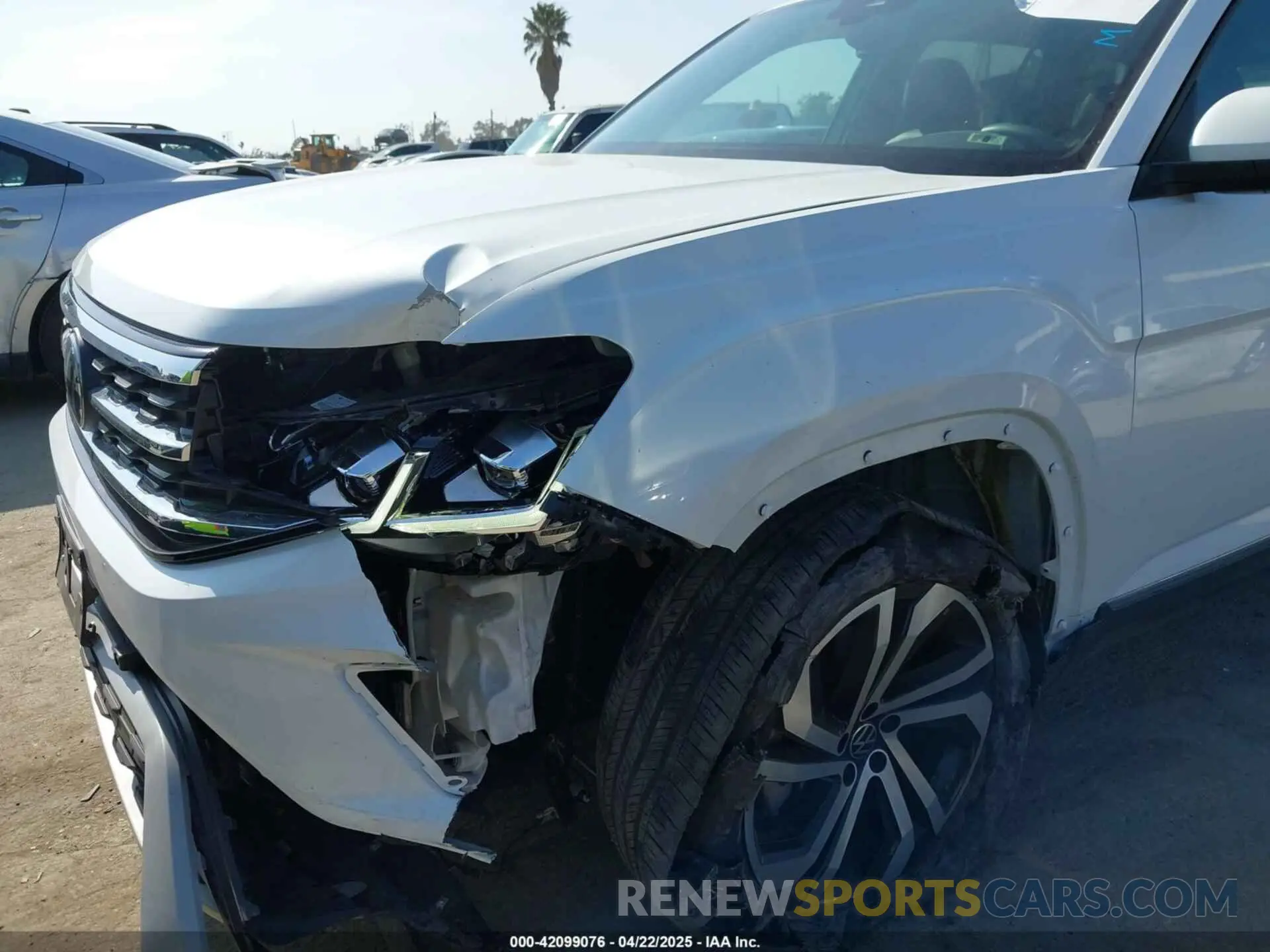 6 fotografías del automóvil dañado 1V2BR2CA7PC527099 VOLKSWAGEN ATLAS 2023