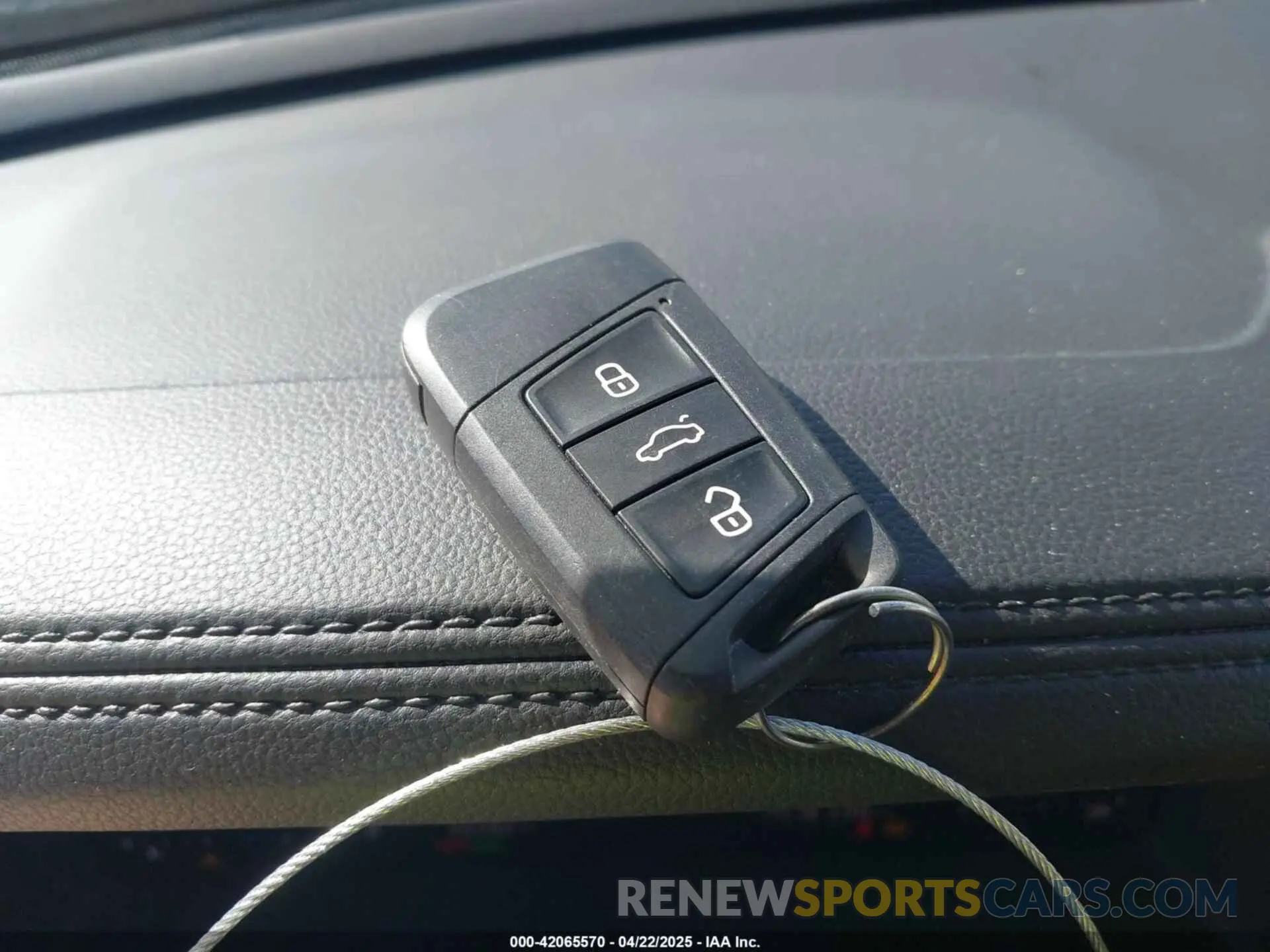 11 fotografías del automóvil dañado 1V2DP2CAXPC553601 VOLKSWAGEN ATLAS 2023