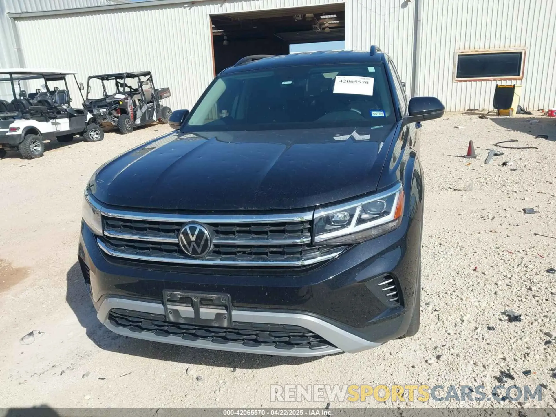 12 fotografías del automóvil dañado 1V2DP2CAXPC553601 VOLKSWAGEN ATLAS 2023