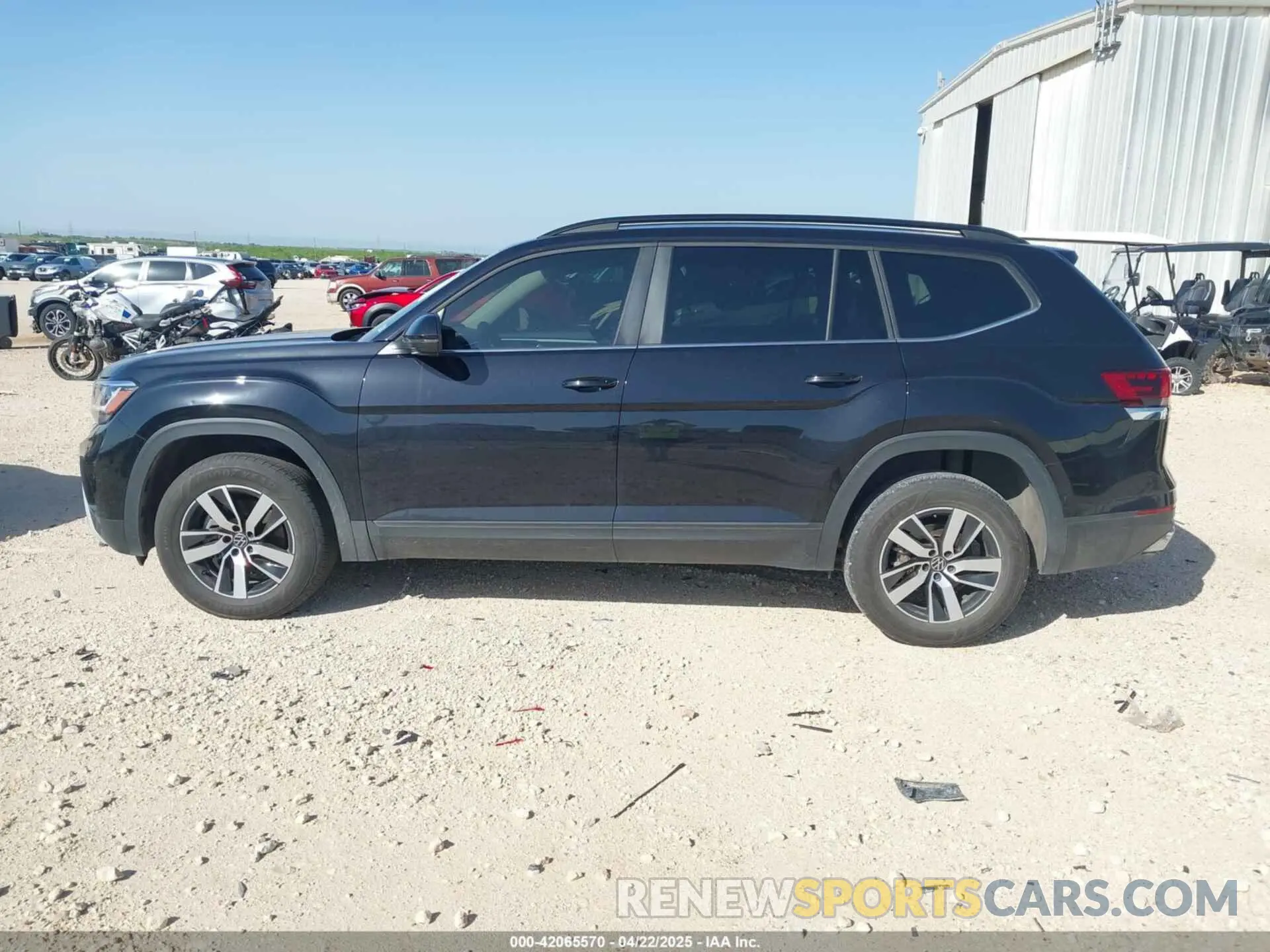 14 fotografías del automóvil dañado 1V2DP2CAXPC553601 VOLKSWAGEN ATLAS 2023