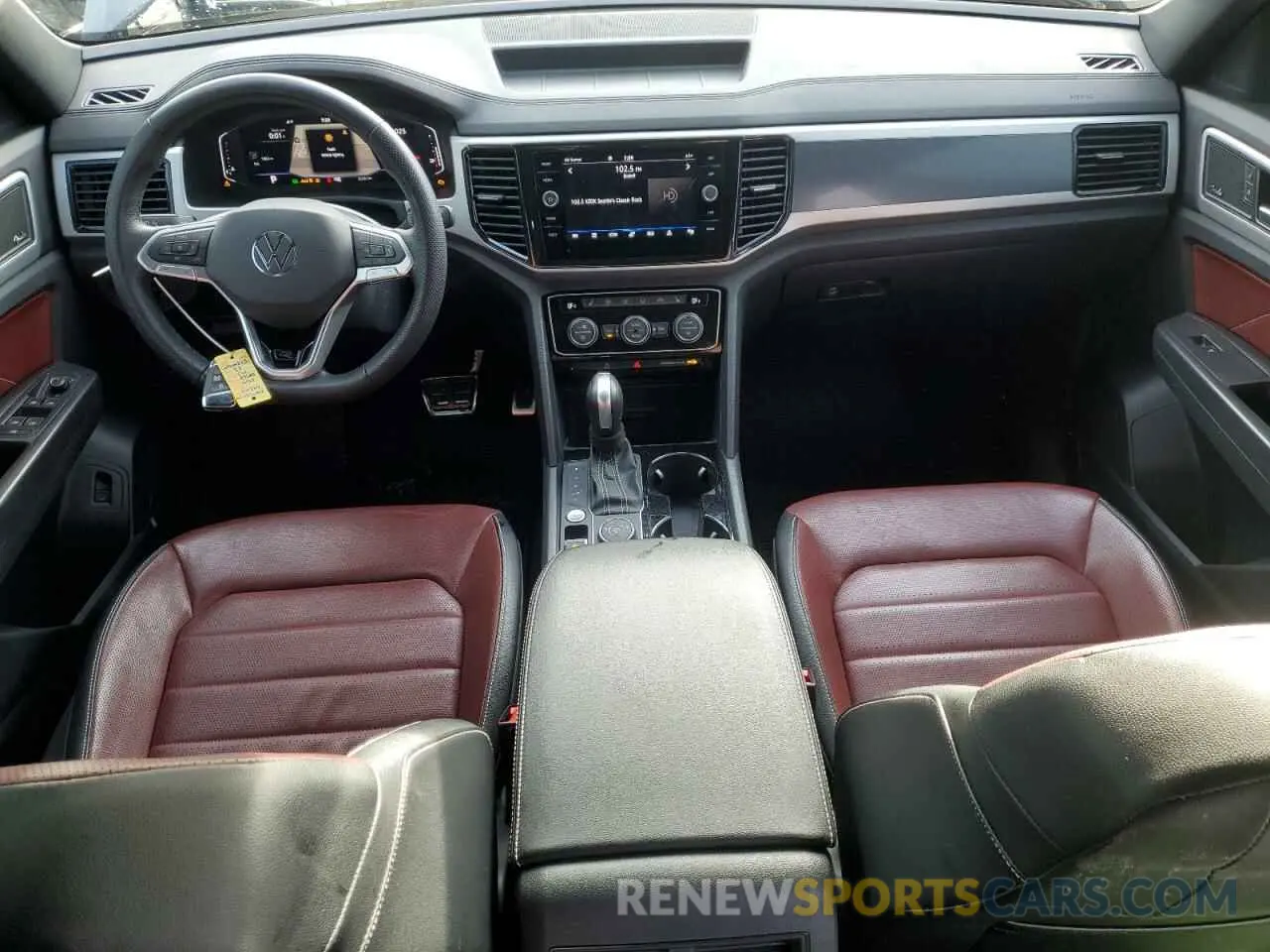 8 fotografías del automóvil dañado 1V2FE2CA6PC201226 VOLKSWAGEN ATLAS 2023