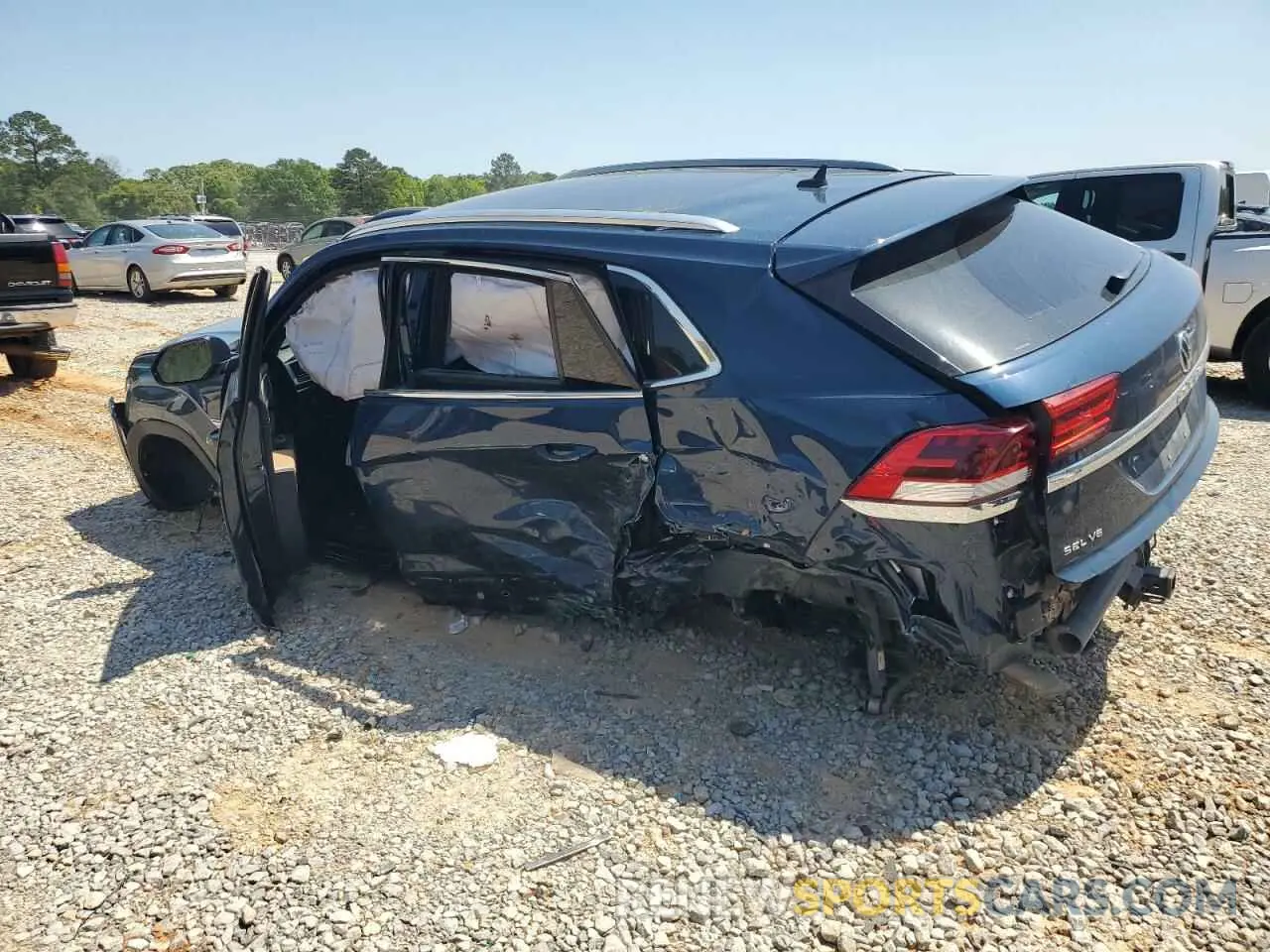 2 fotografías del automóvil dañado 1V2FE2CA9PC216805 VOLKSWAGEN ATLAS 2023