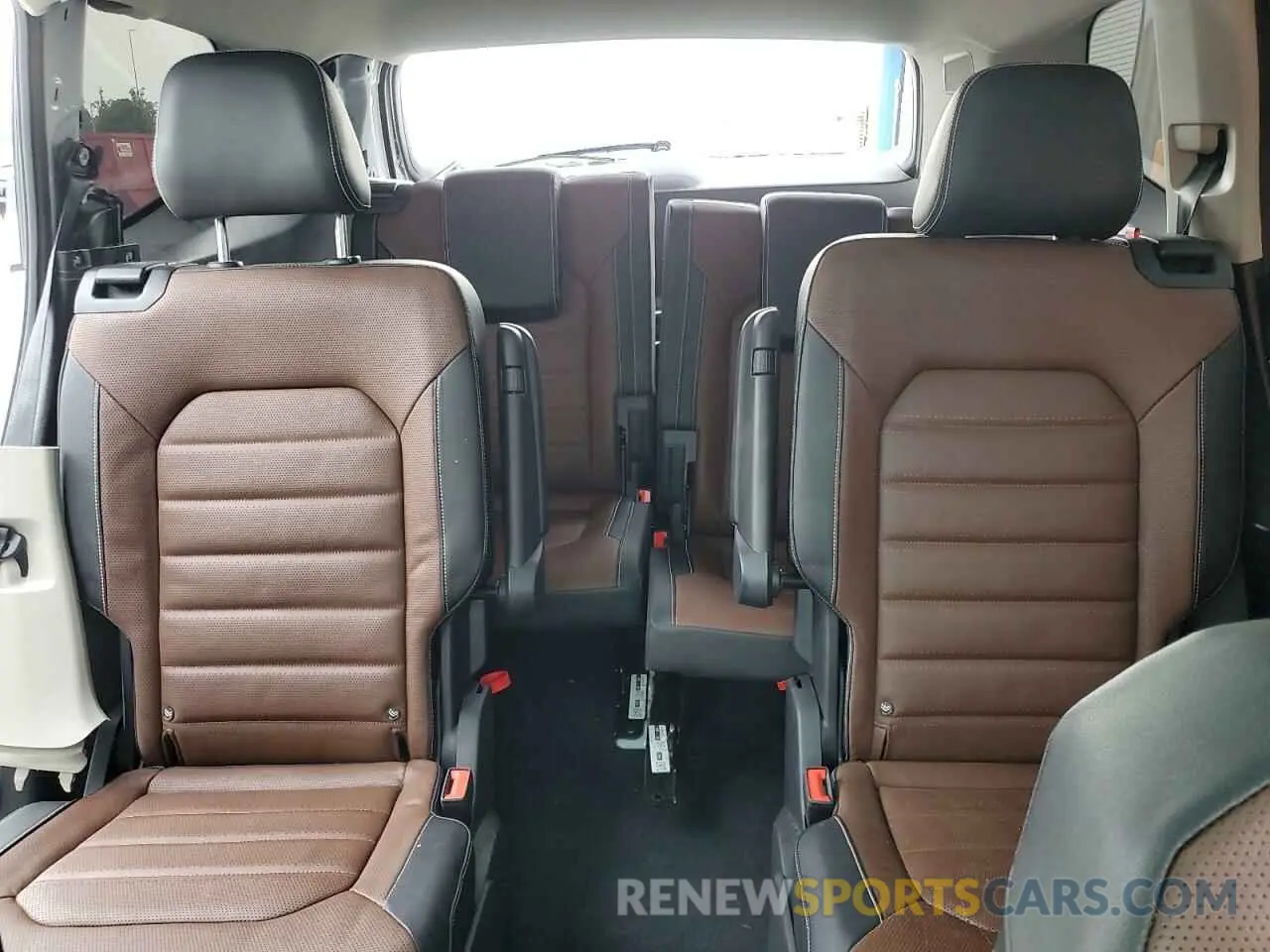 10 fotografías del automóvil dañado 1V2FR2CA0PC502644 VOLKSWAGEN ATLAS 2023