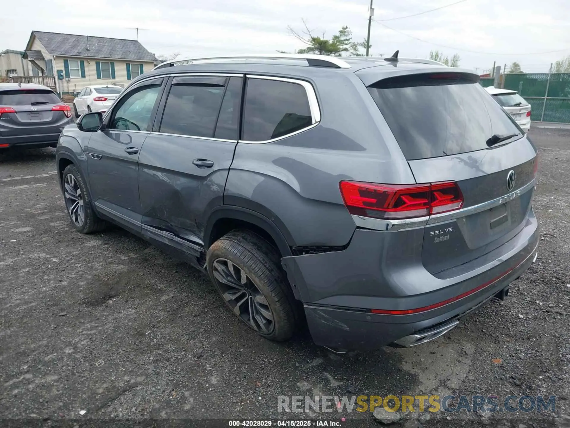 3 fotografías del automóvil dañado 1V2FR2CA4PC514425 VOLKSWAGEN ATLAS 2023