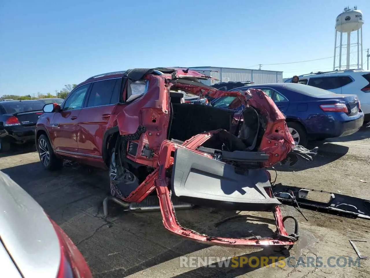 2 fotografías del automóvil dañado 1V2FR2CA7PC512961 VOLKSWAGEN ATLAS 2023