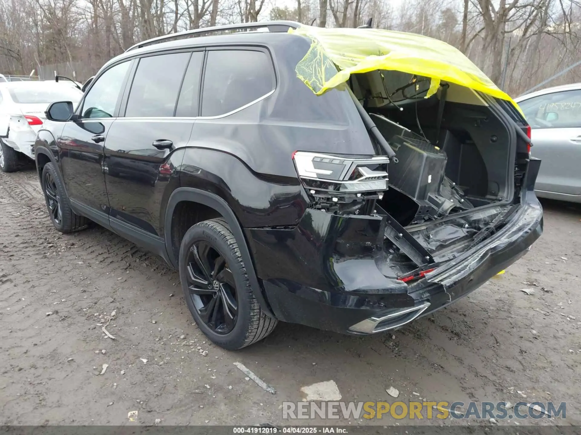 3 fotografías del automóvil dañado 1V2HP2CA5PC518000 VOLKSWAGEN ATLAS 2023