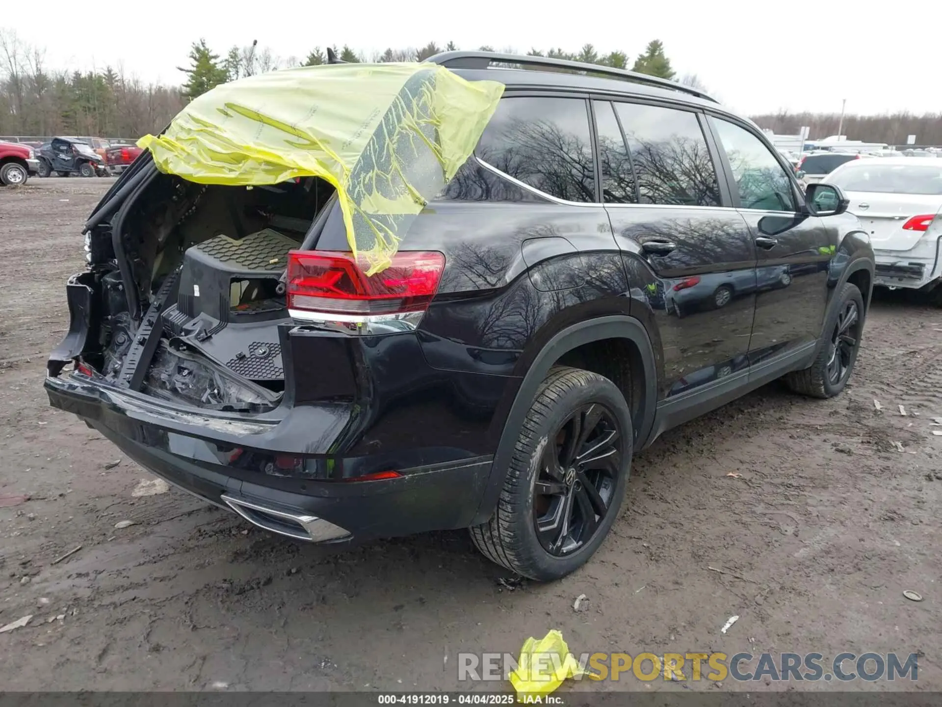 4 fotografías del automóvil dañado 1V2HP2CA5PC518000 VOLKSWAGEN ATLAS 2023