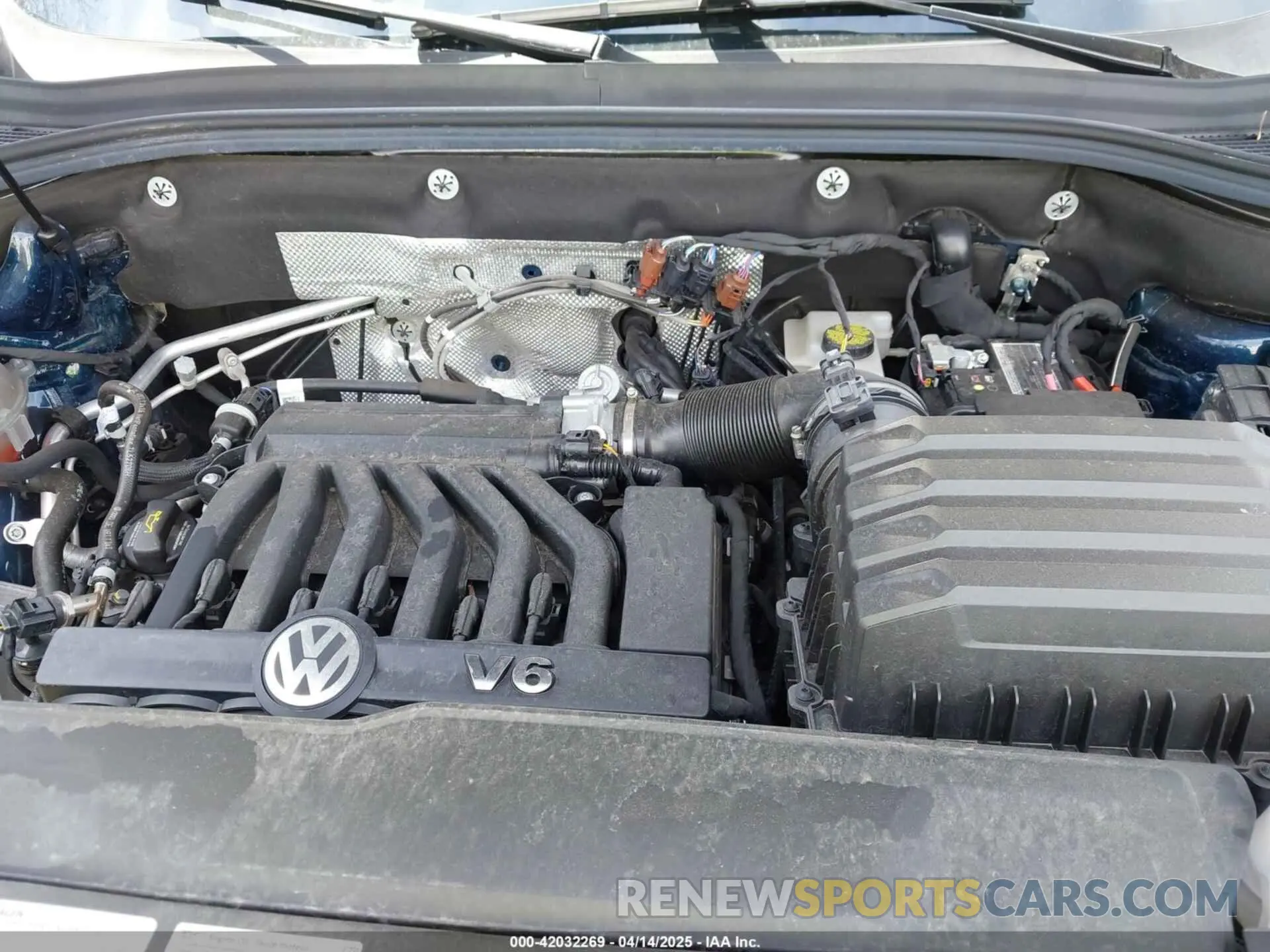10 fotografías del automóvil dañado 1V2HR2CA2PC505456 VOLKSWAGEN ATLAS 2023